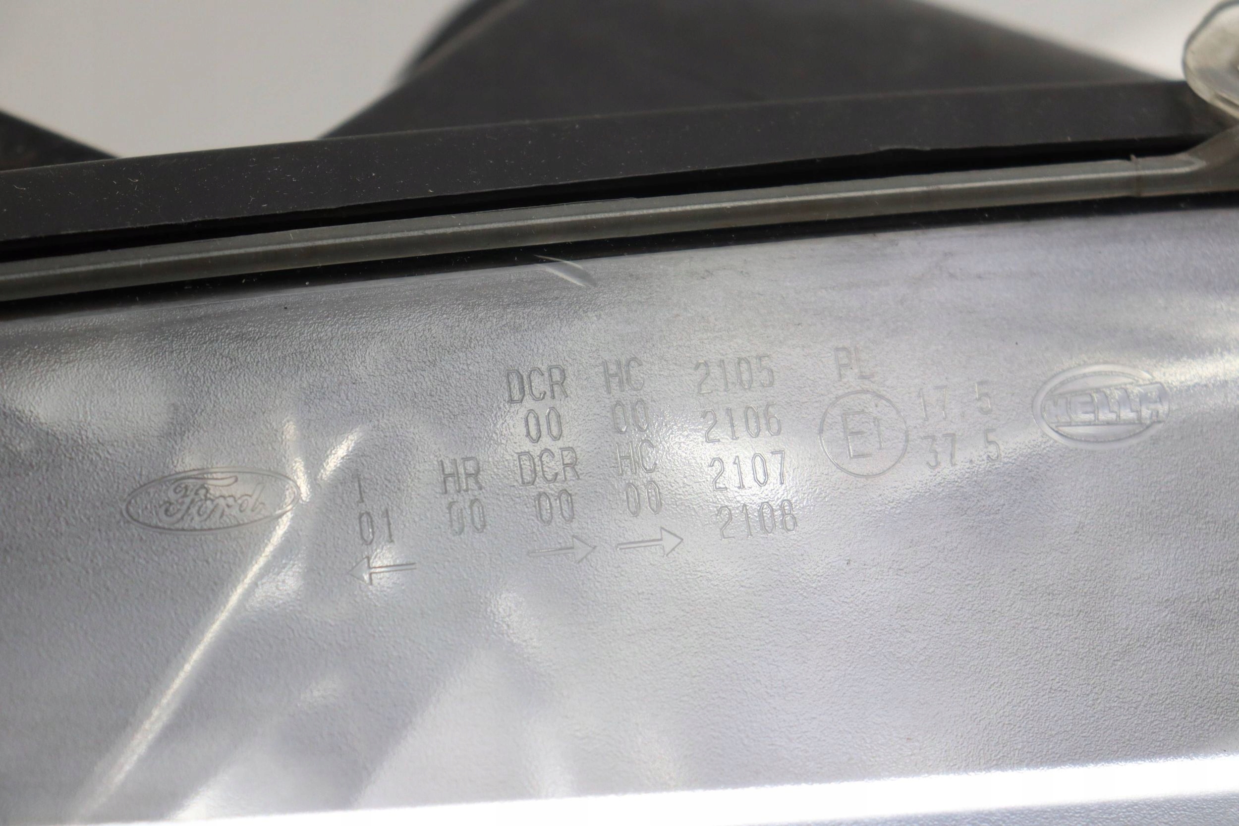 FORD GALAXY MK2 FL S-MAX and FL light front right XENON LIFT 162256R EU