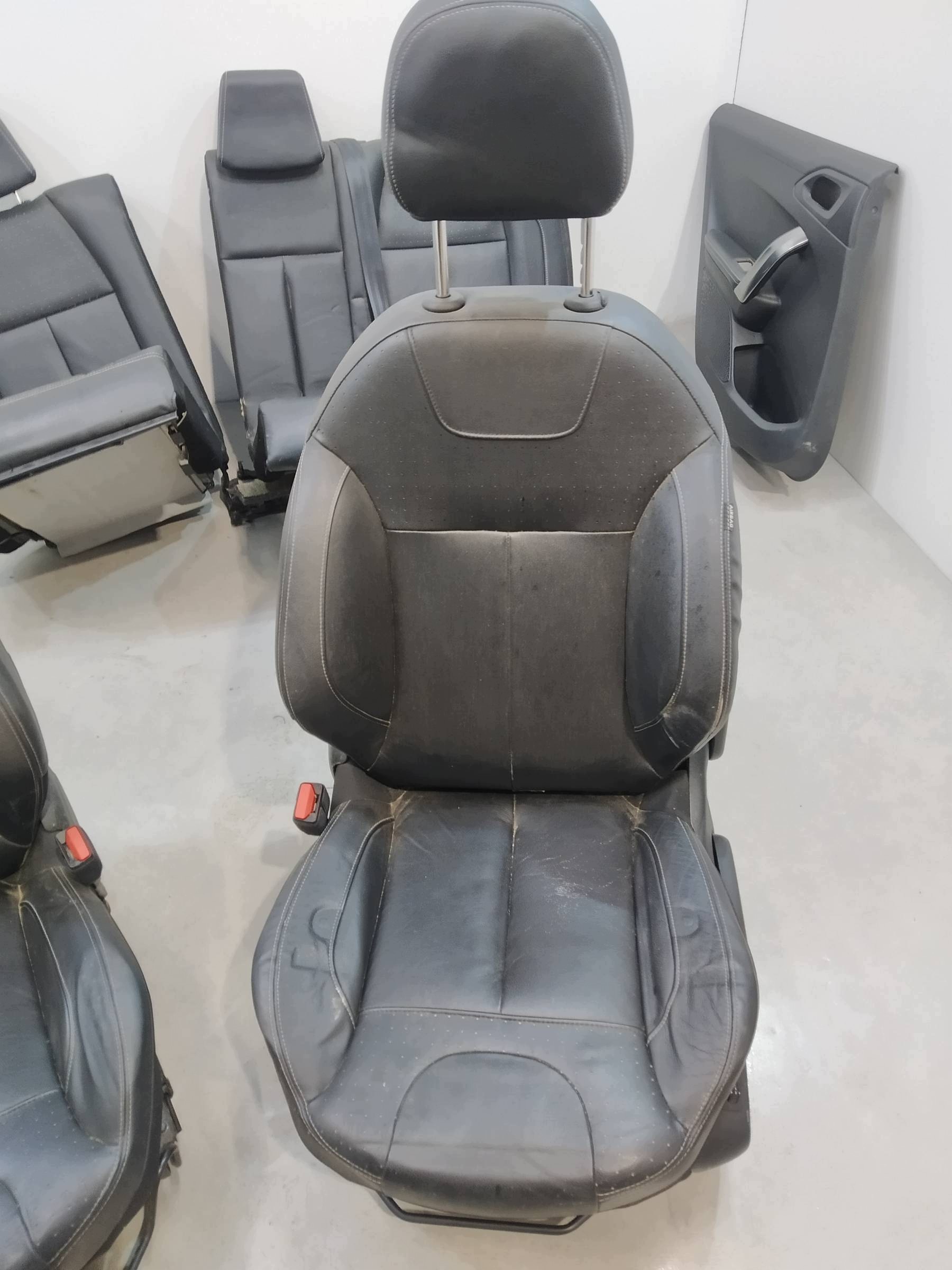seats side leather GRZANE Peugeot 2008 and (2013-2019)