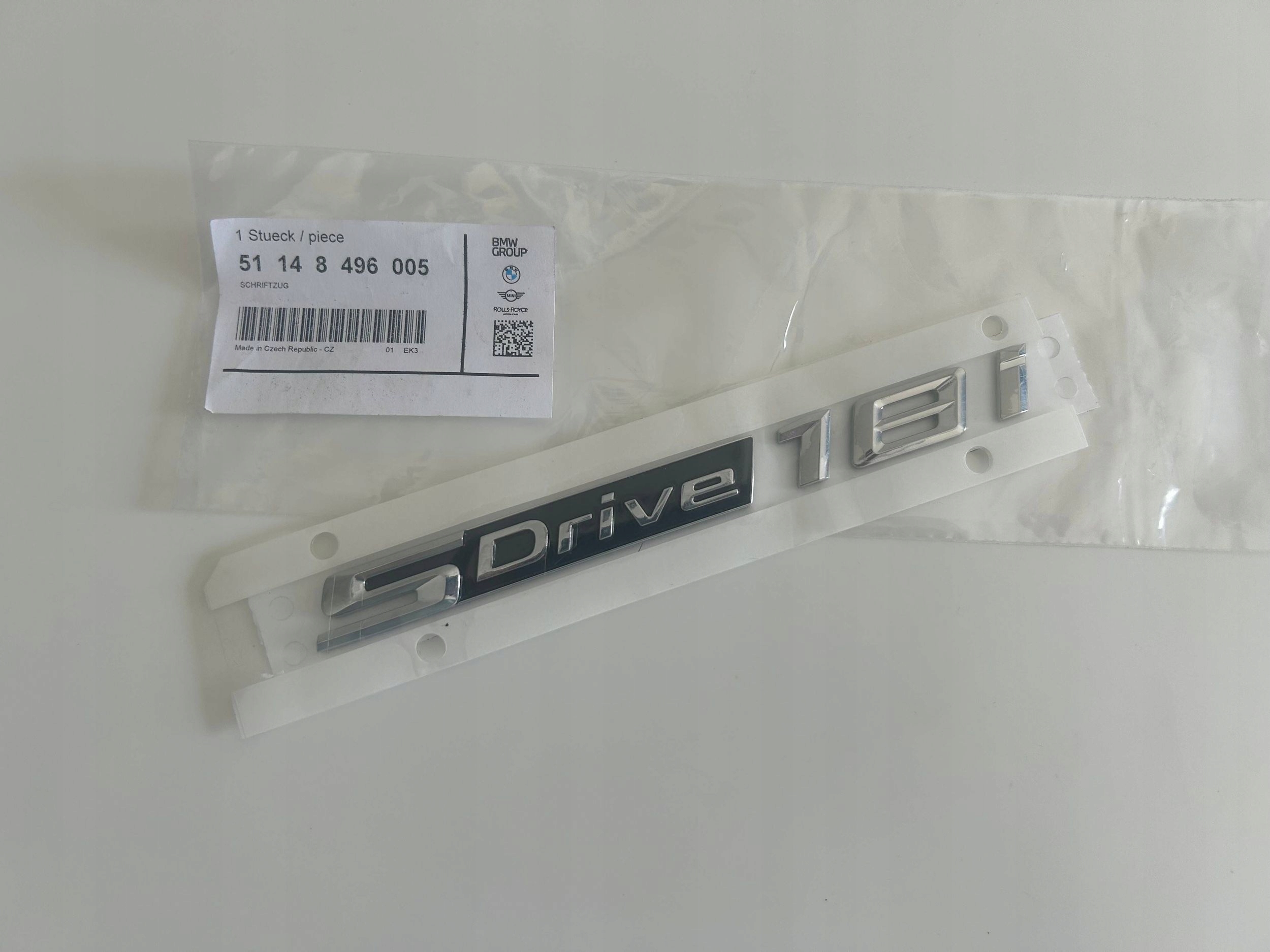 Bmw X1 F48 15-22 X2 F39 17-23 Emblém Klapky SDrive 18i Originál