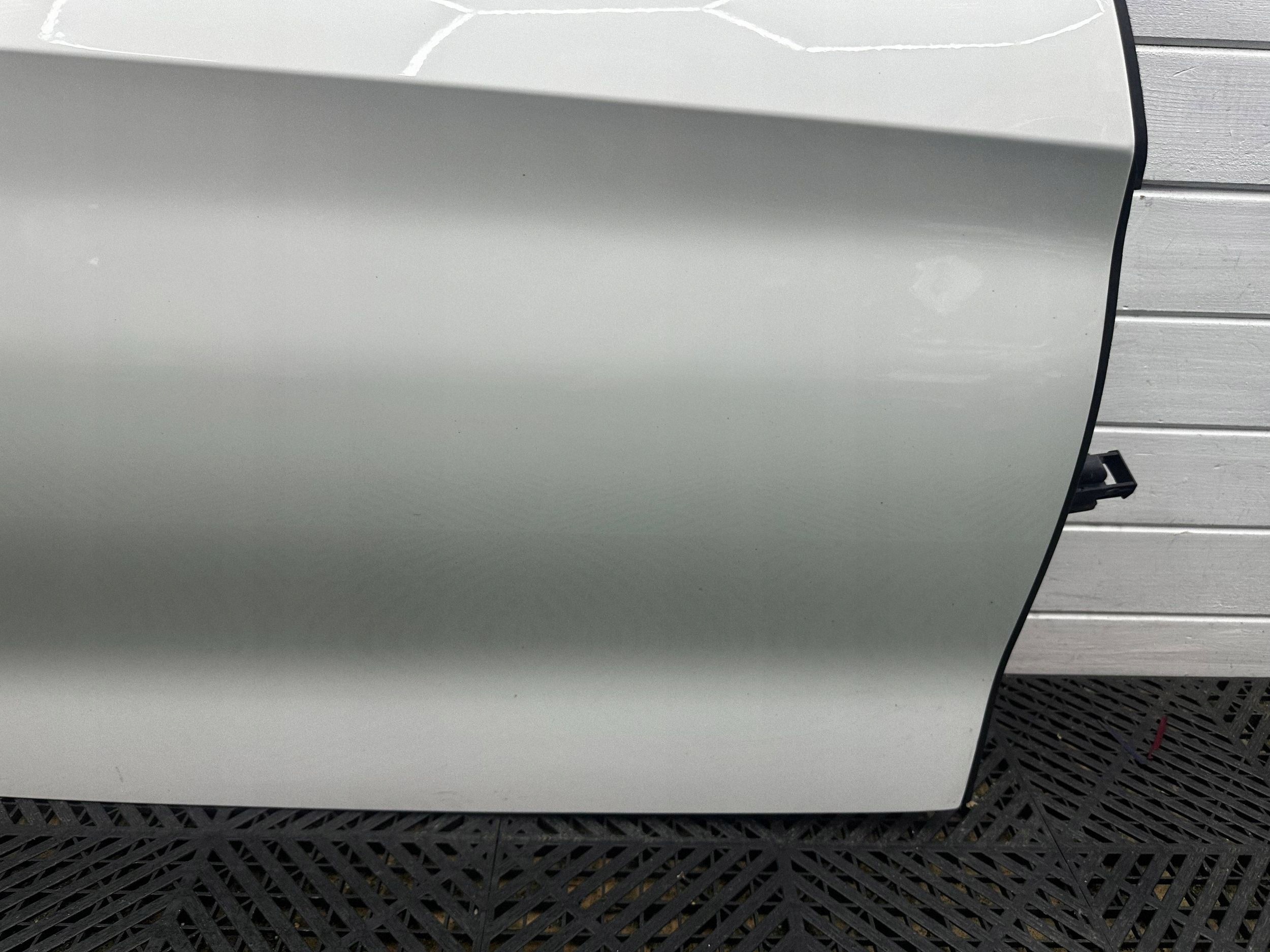 door coupe front side right BMW Z4 g29 colour A300