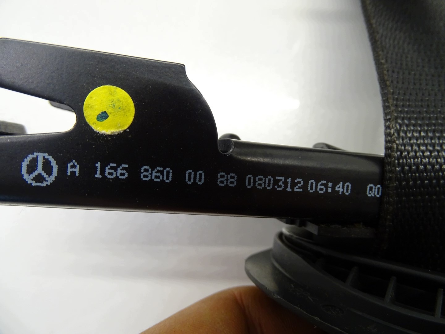 tension belt safety right front front MERCEDES ML W166 A1668603686