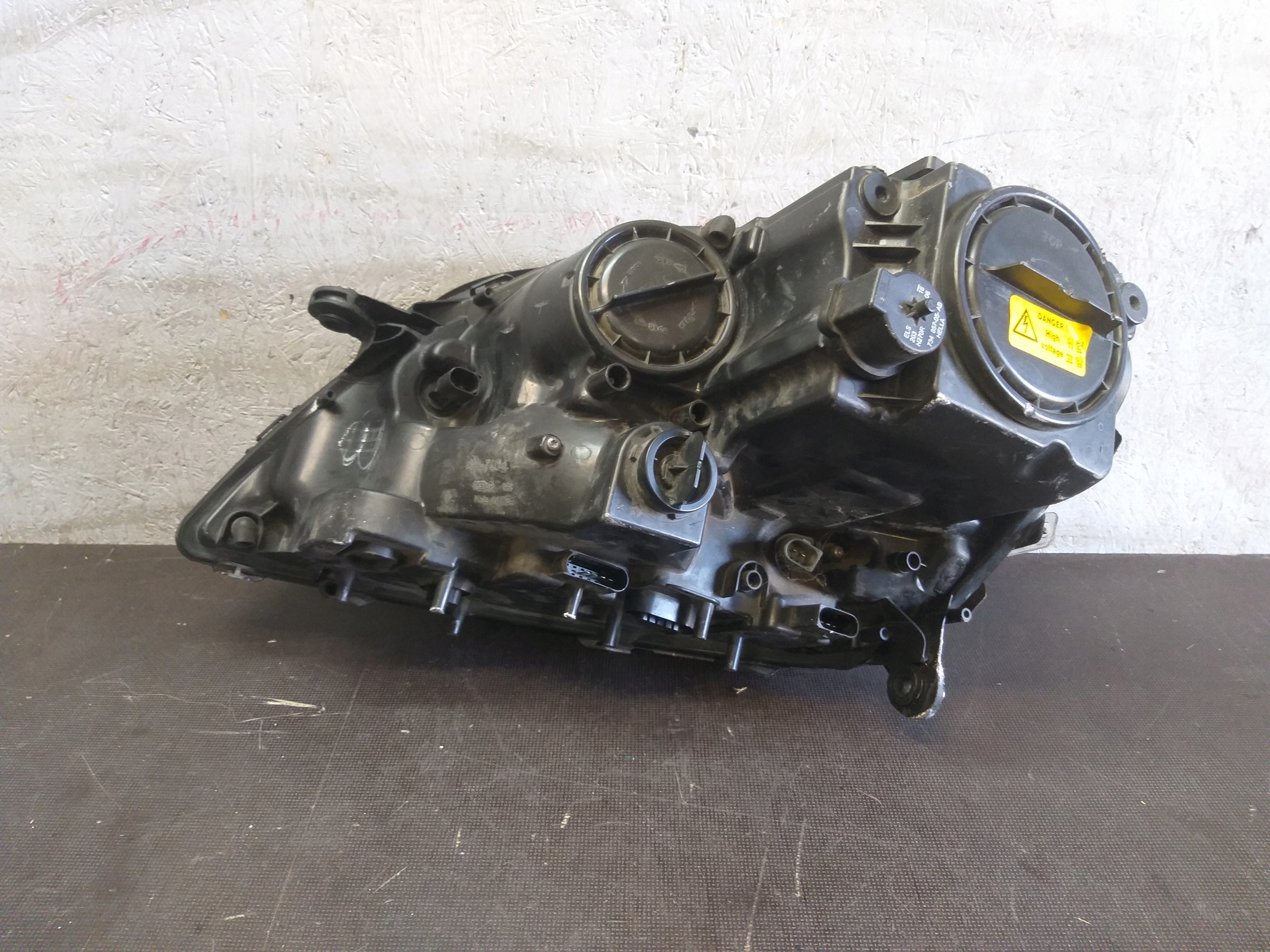 light front right MERCEDES GL W164 XENON