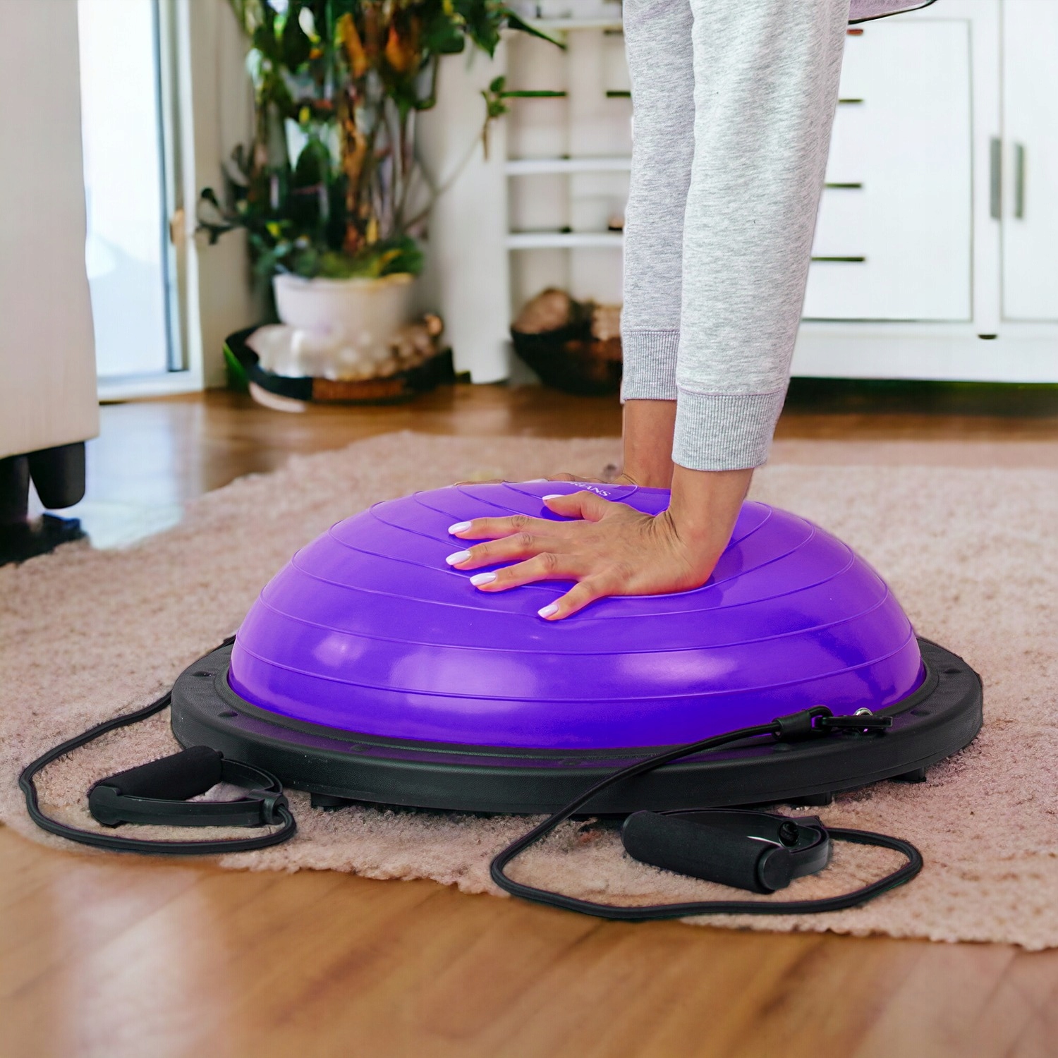 PLATFORMA DO BALANSOWANIA RÓWNOWAGI TRENER PÓŁPIŁKA DO ĆWICZEŃ EKSPANDERY Kolor dominujący róże i fiolety