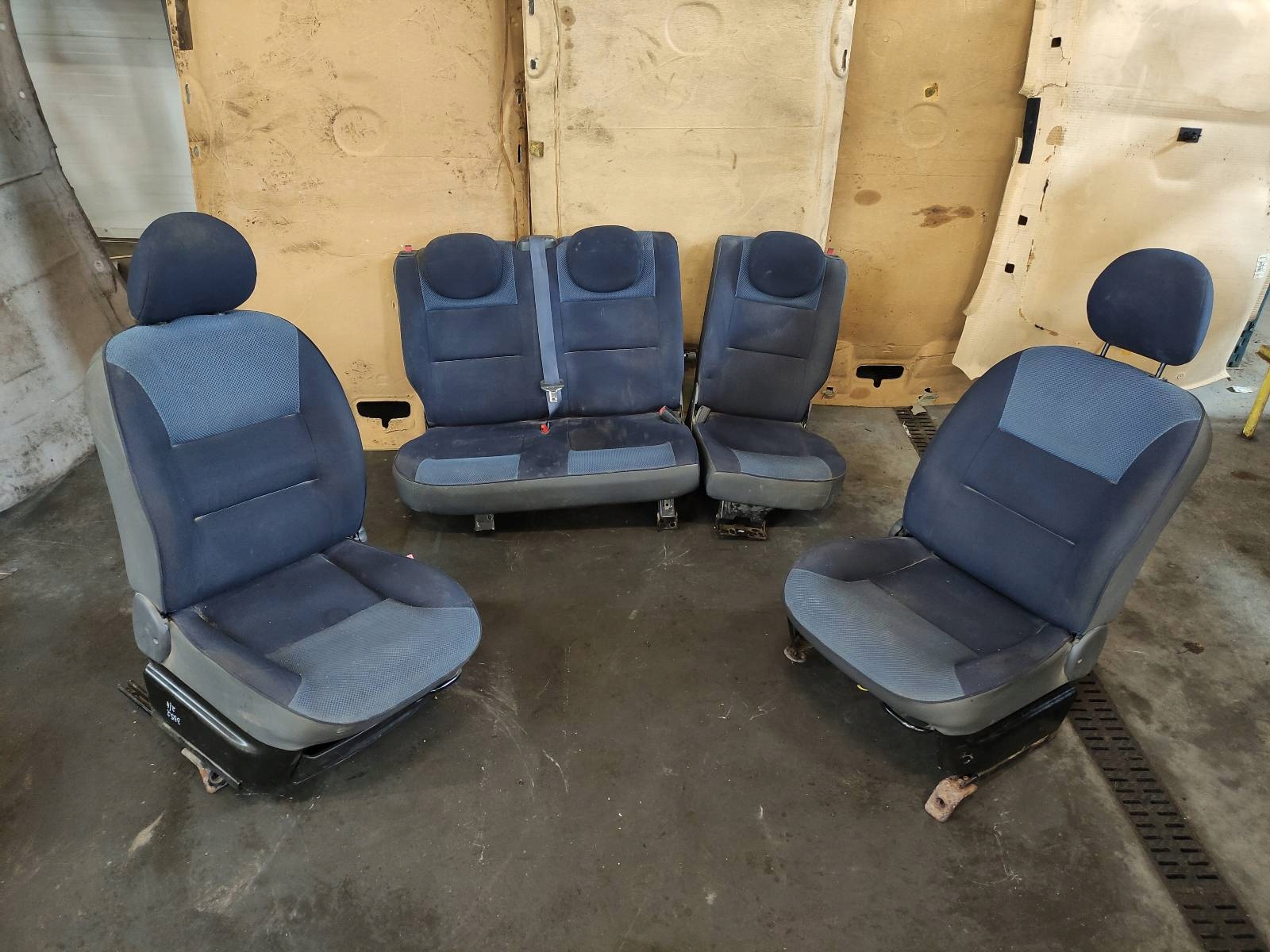 FOTELE KOMPLET LEWY PRAWY KANAPA BERLINGO PARTNER