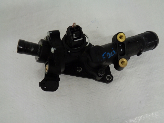 RENAULT NISSAN 1.5 DCI OBUDOWA TERMOSTATU