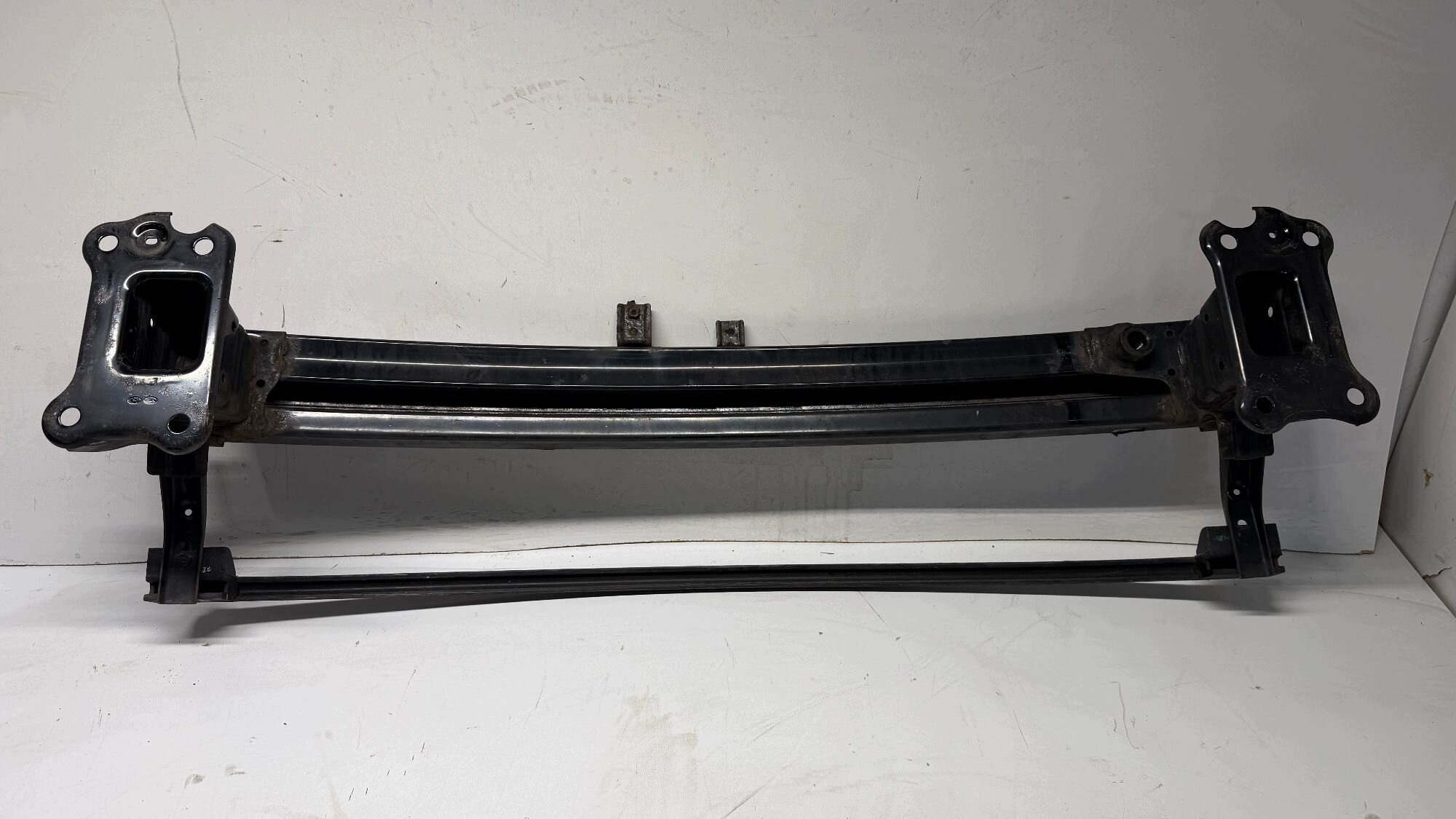 HYUNDAI TUCSON III bumper support pillar front 15-21