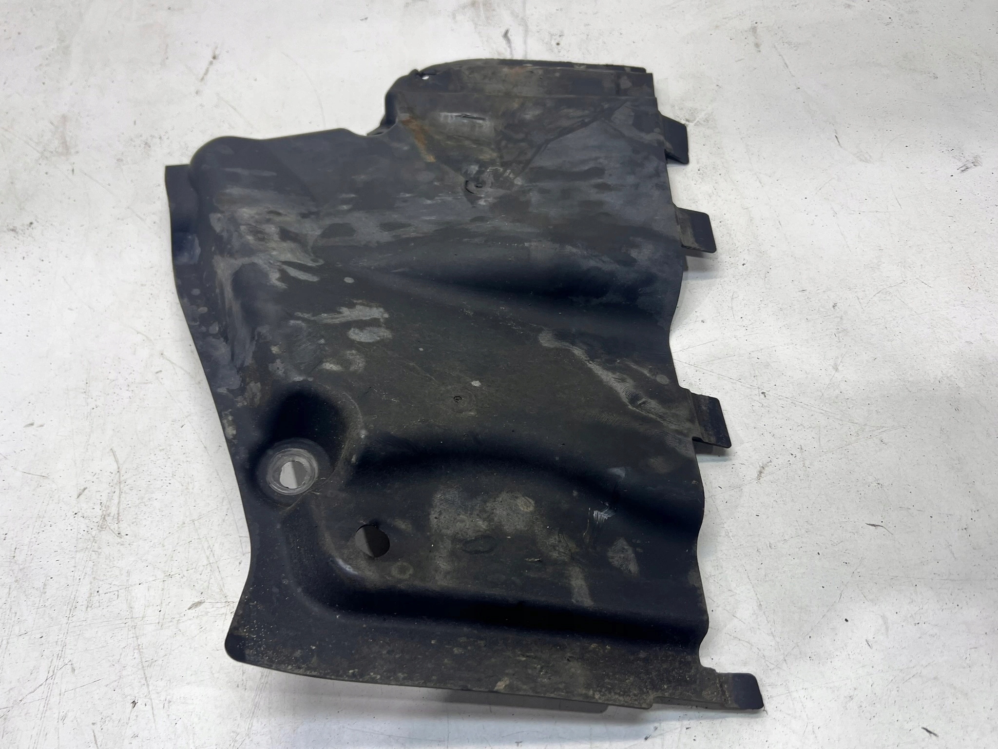 cover cover chassis right front MALA AUDI Q5 FY 80A825202A 29/26