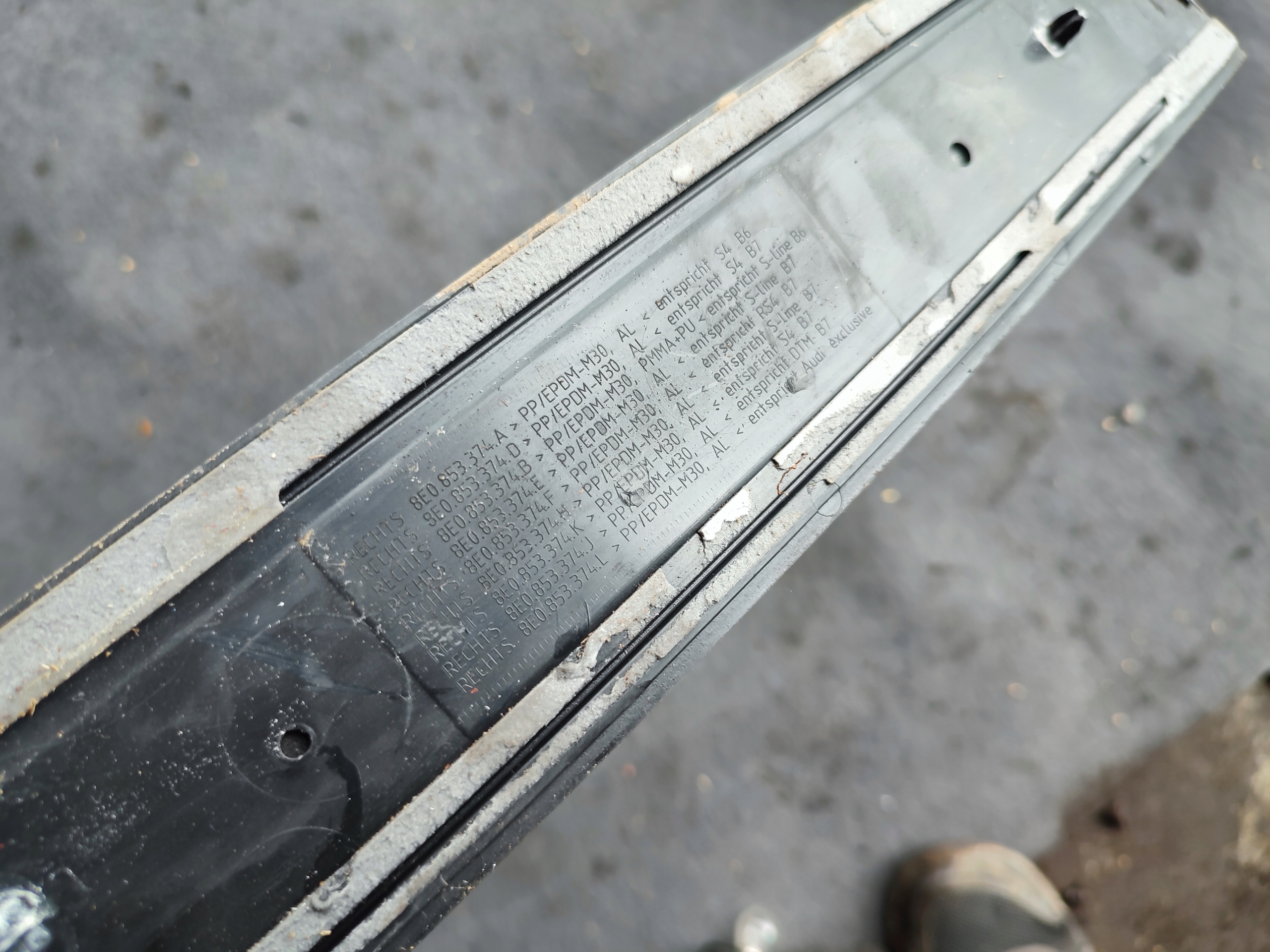 right front moulding threshold AUDI A4 B7 S-LINE