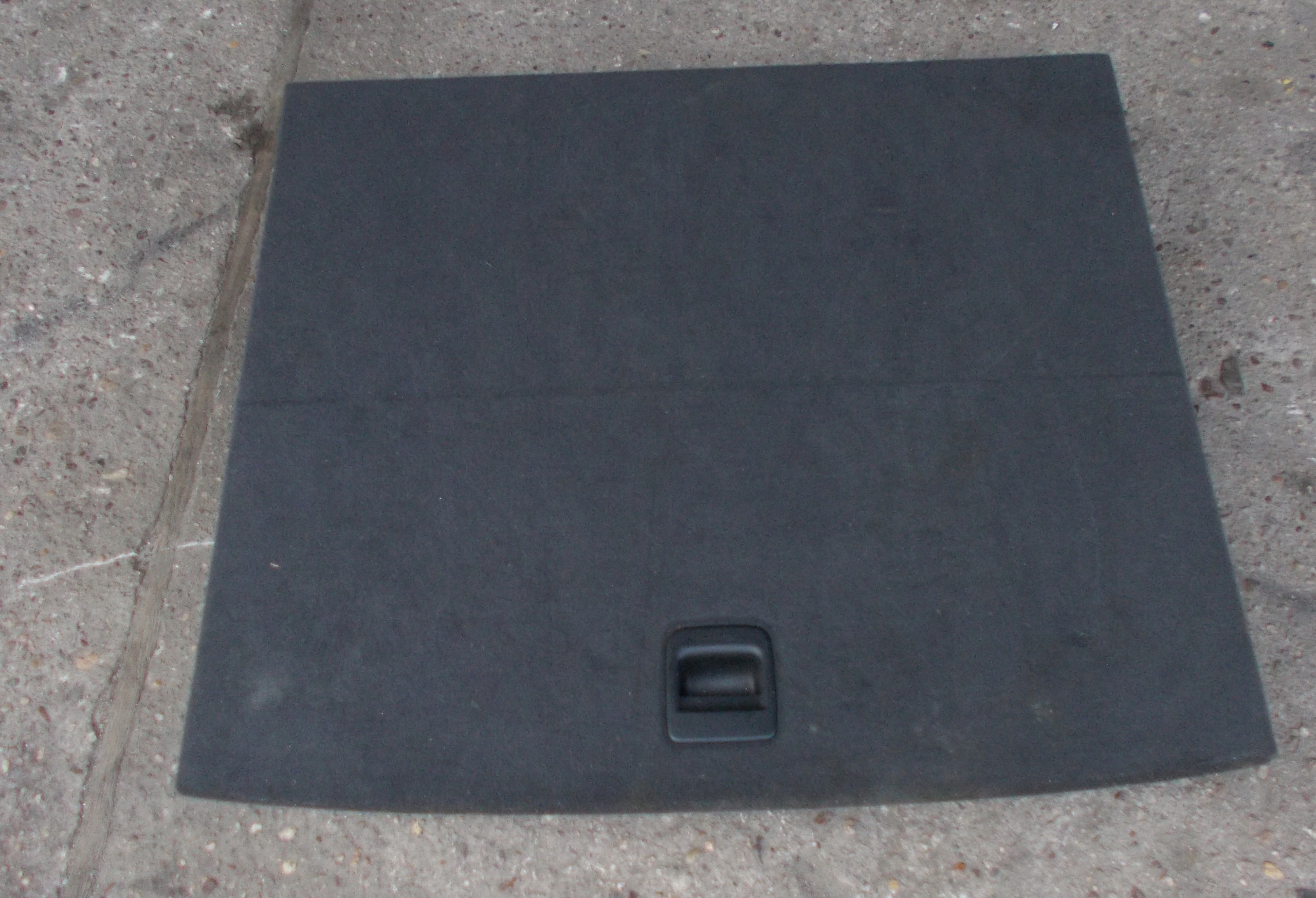 AUDI Q5 2.0 TDI 11R mats floor boot 8R0861531A