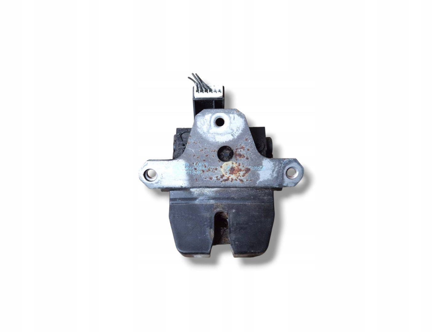 lock bonnet boot Ford Focus 2 facelift 2009 8M51-R442A66-CA