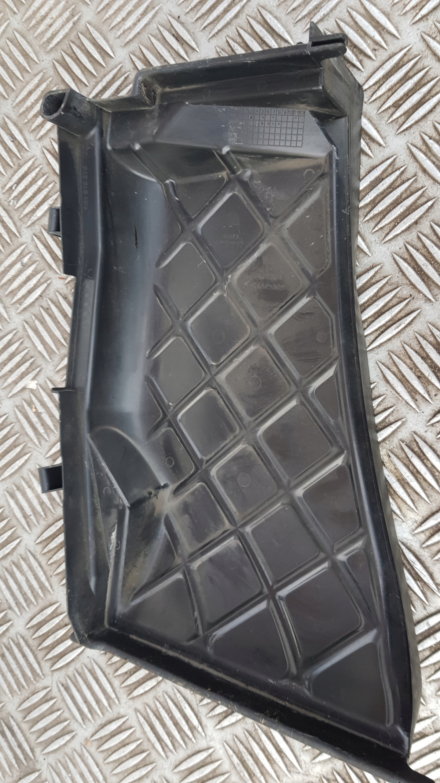 AUDI A4 B6 Gehäuse filter des Kabinen- 8E1819979