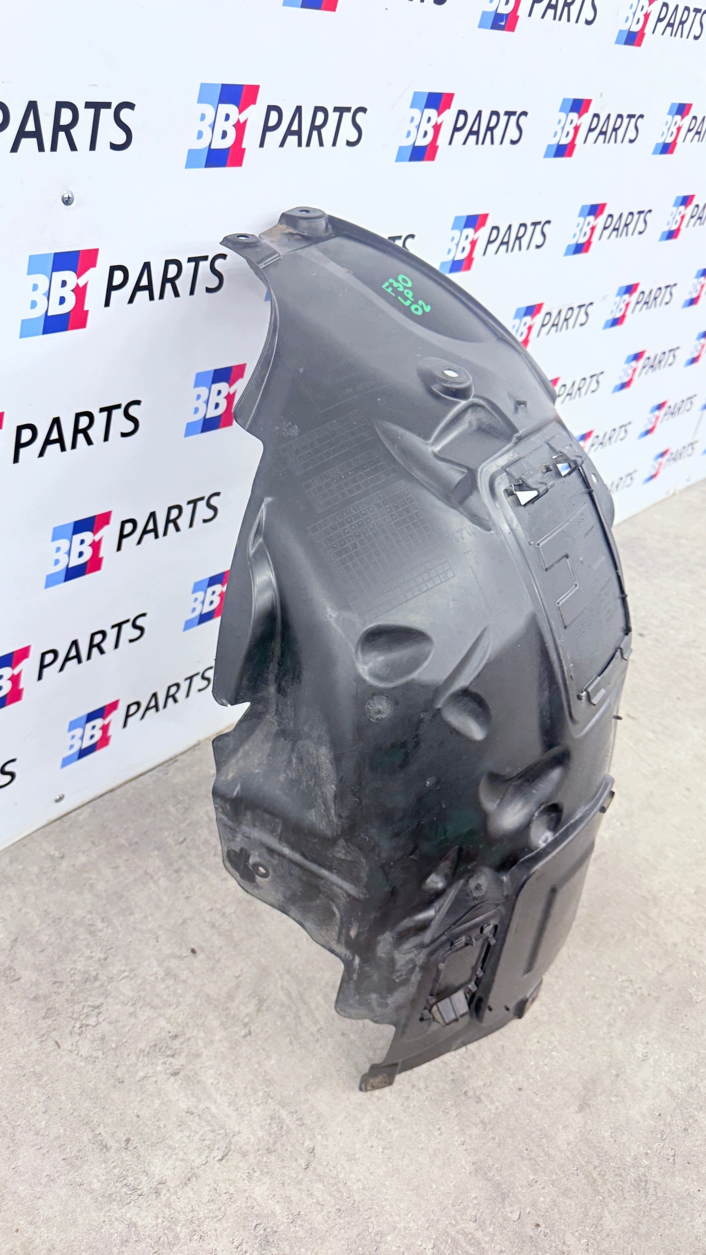 BMW F30 F31 mudguard left left front front 7260725 7260397