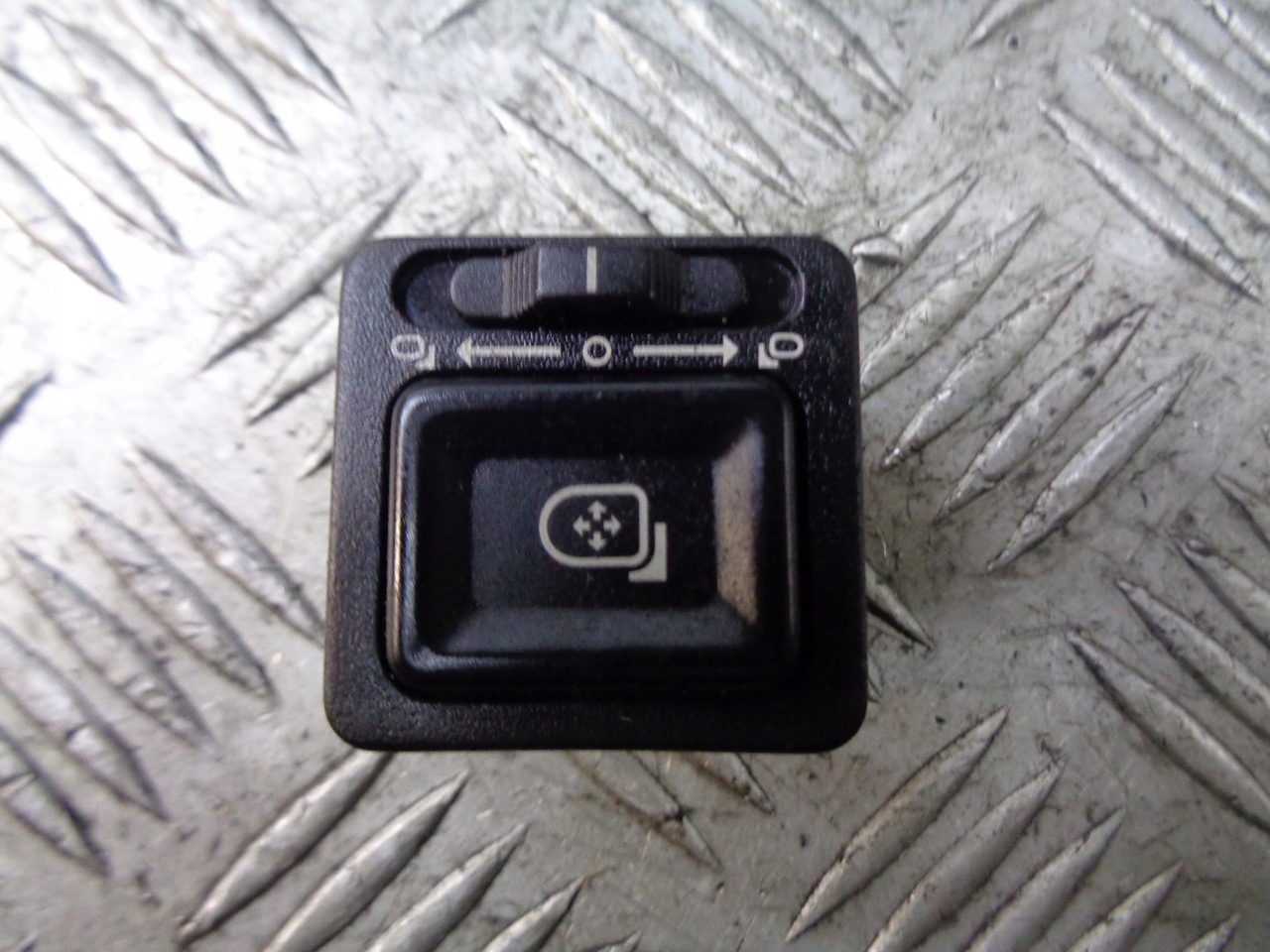 PANEL REGULACJI LUSTEREK ROVER 45