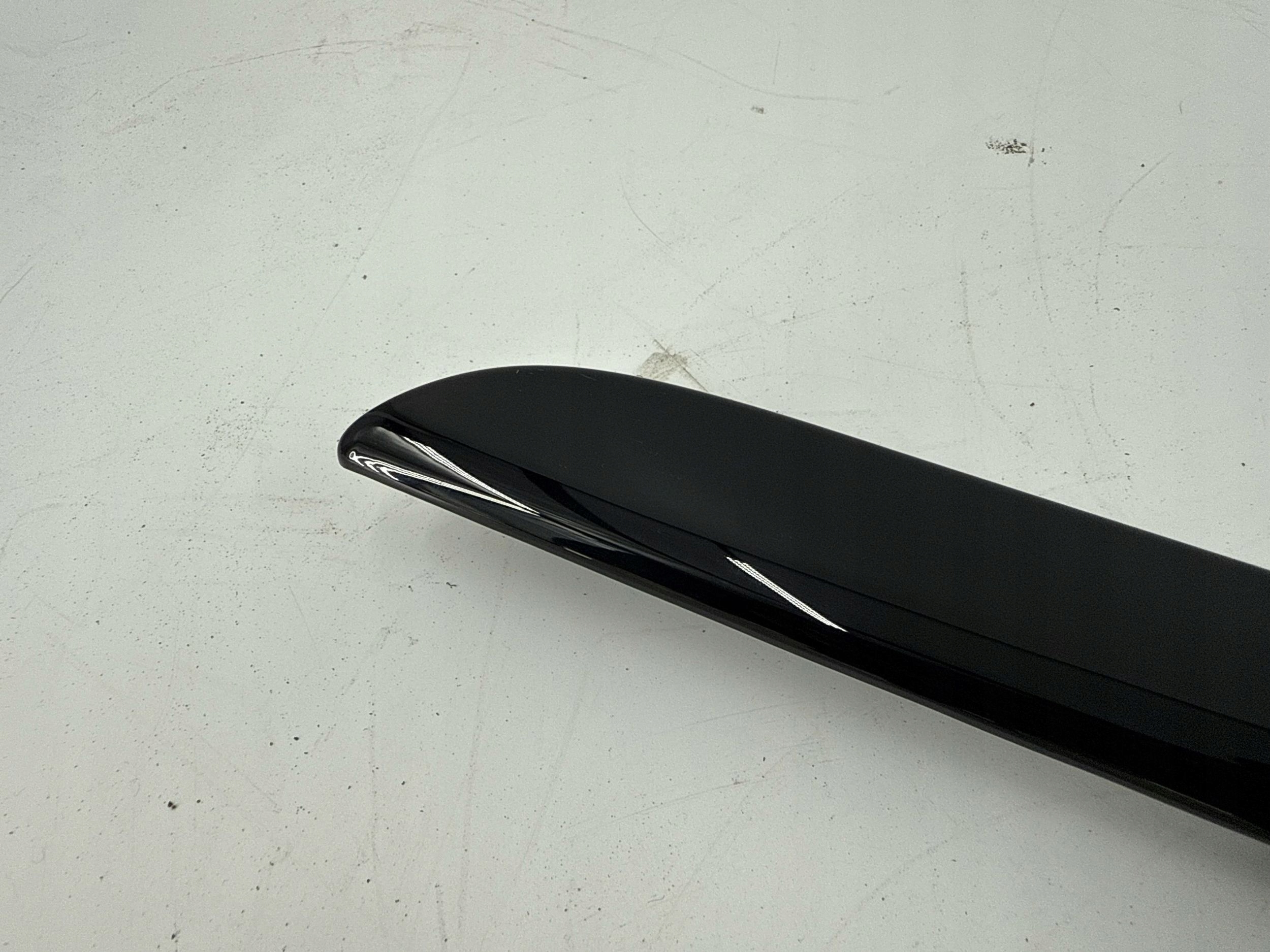 Audi A4 S4 B7 8E 8H 2007 - передняя правая - обшивка Двери