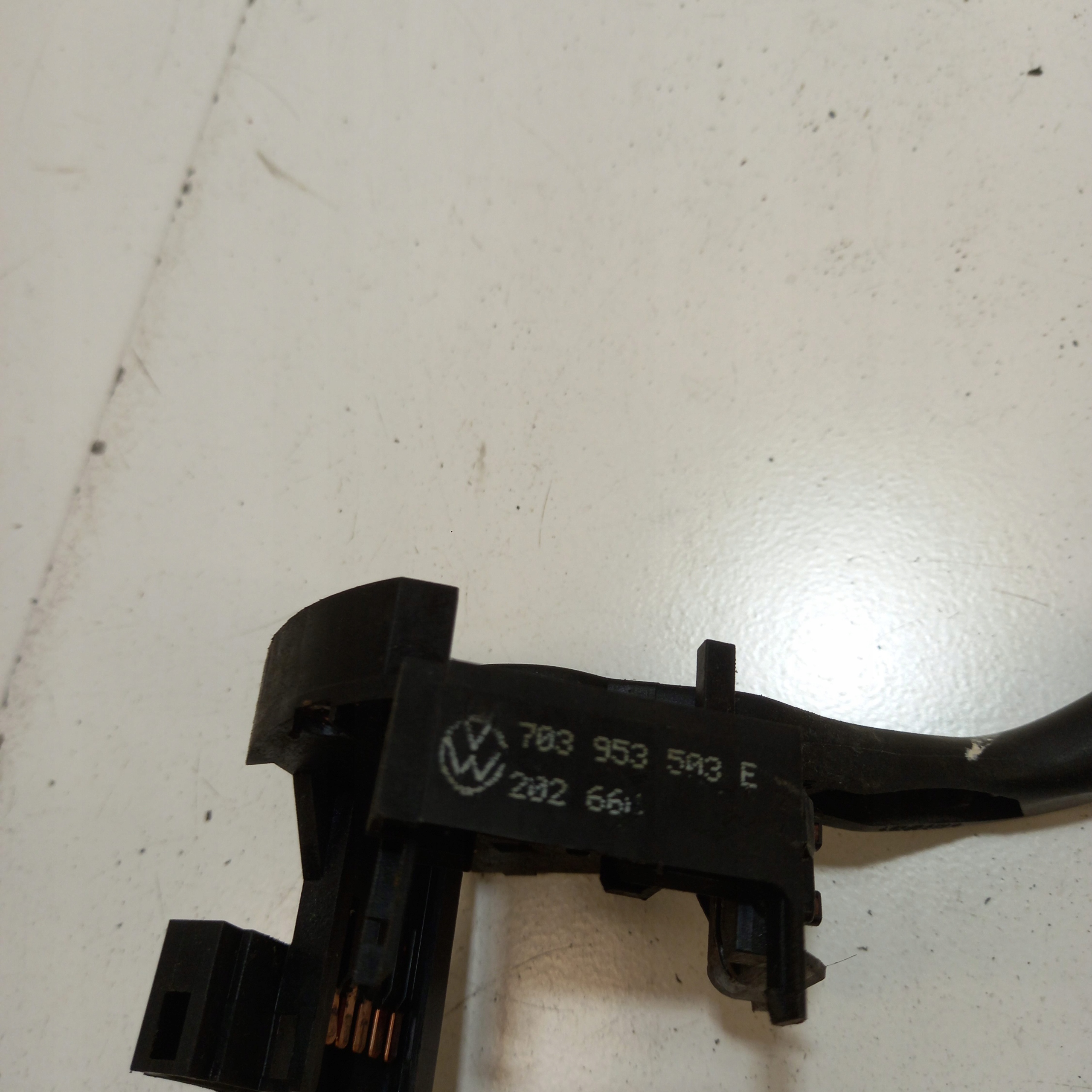 DEVIO TERGICRISTALLO TERGI VOLKSWAGEN T4 703953503E