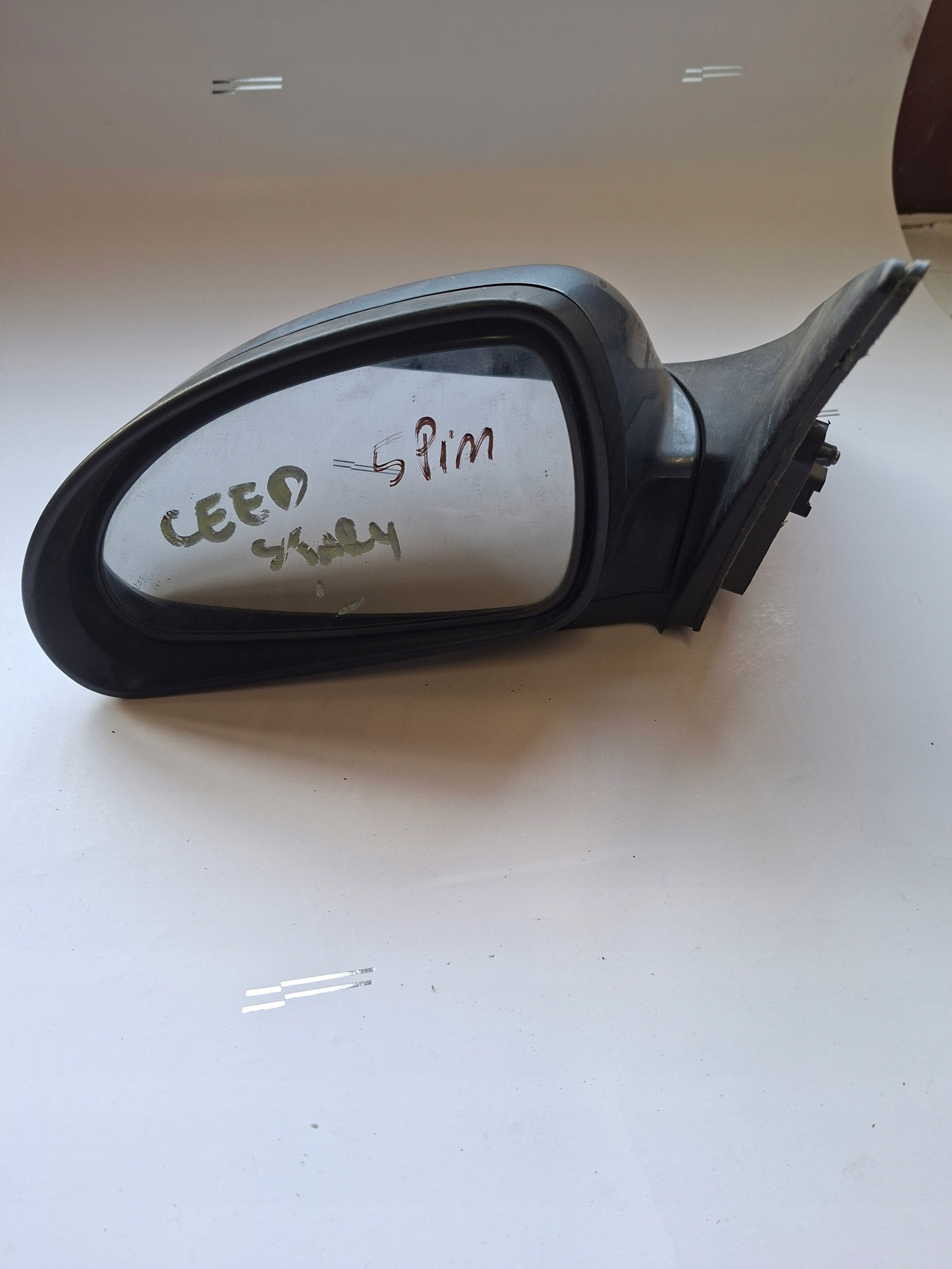 mirror left KIA CEED and 5 PIN E4022608