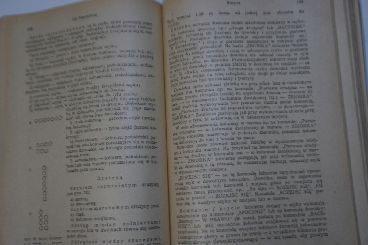 PODSTAWOWE WIADOMOŚCI z ZAKRESU PRZYSPOSOBIENIE WOJSKOWE PRL PODRĘCZNIK PO Przedmiot KOSS, WOS