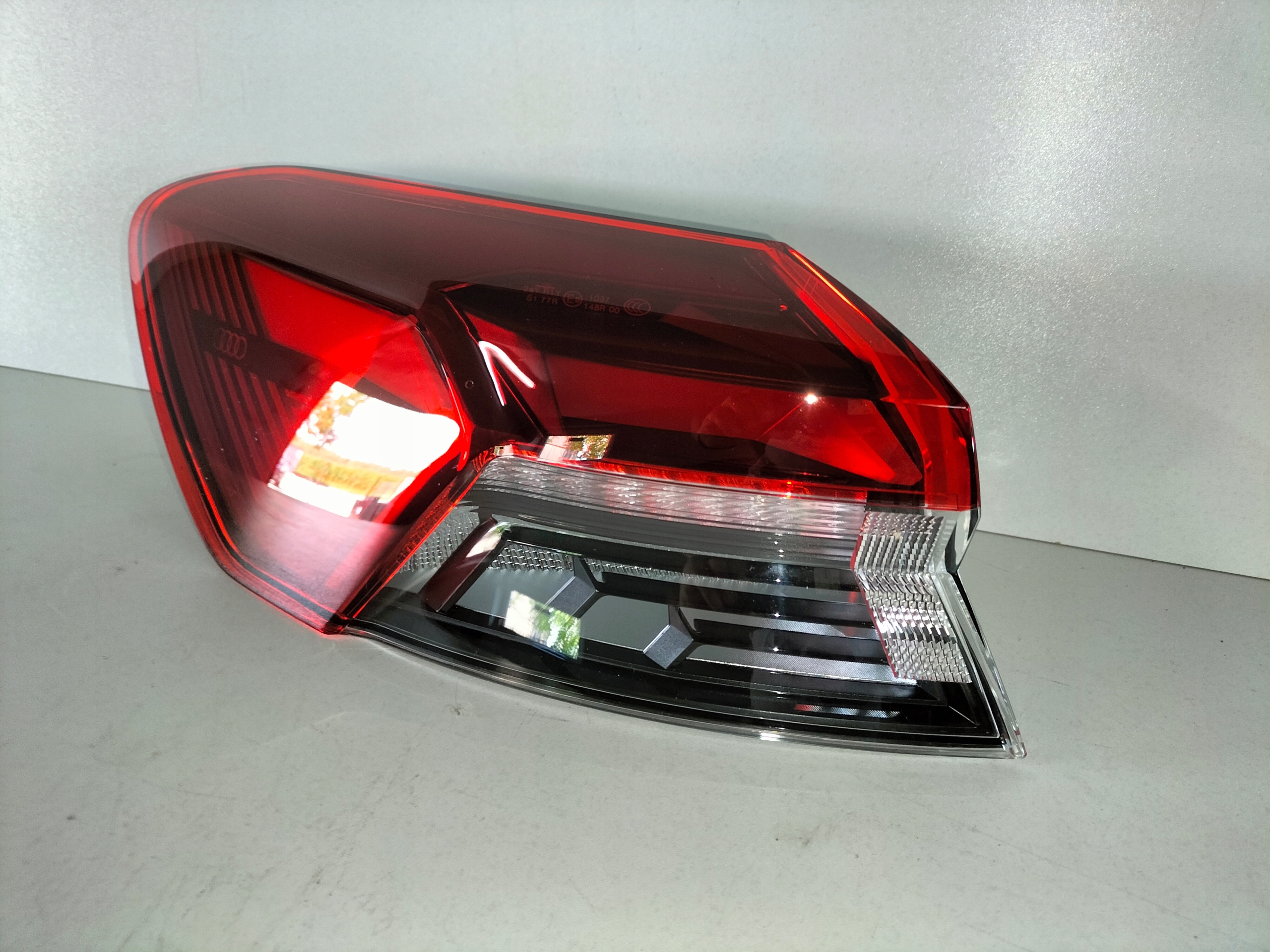 light rear rear part left AUDI Q4 E-TRON 22