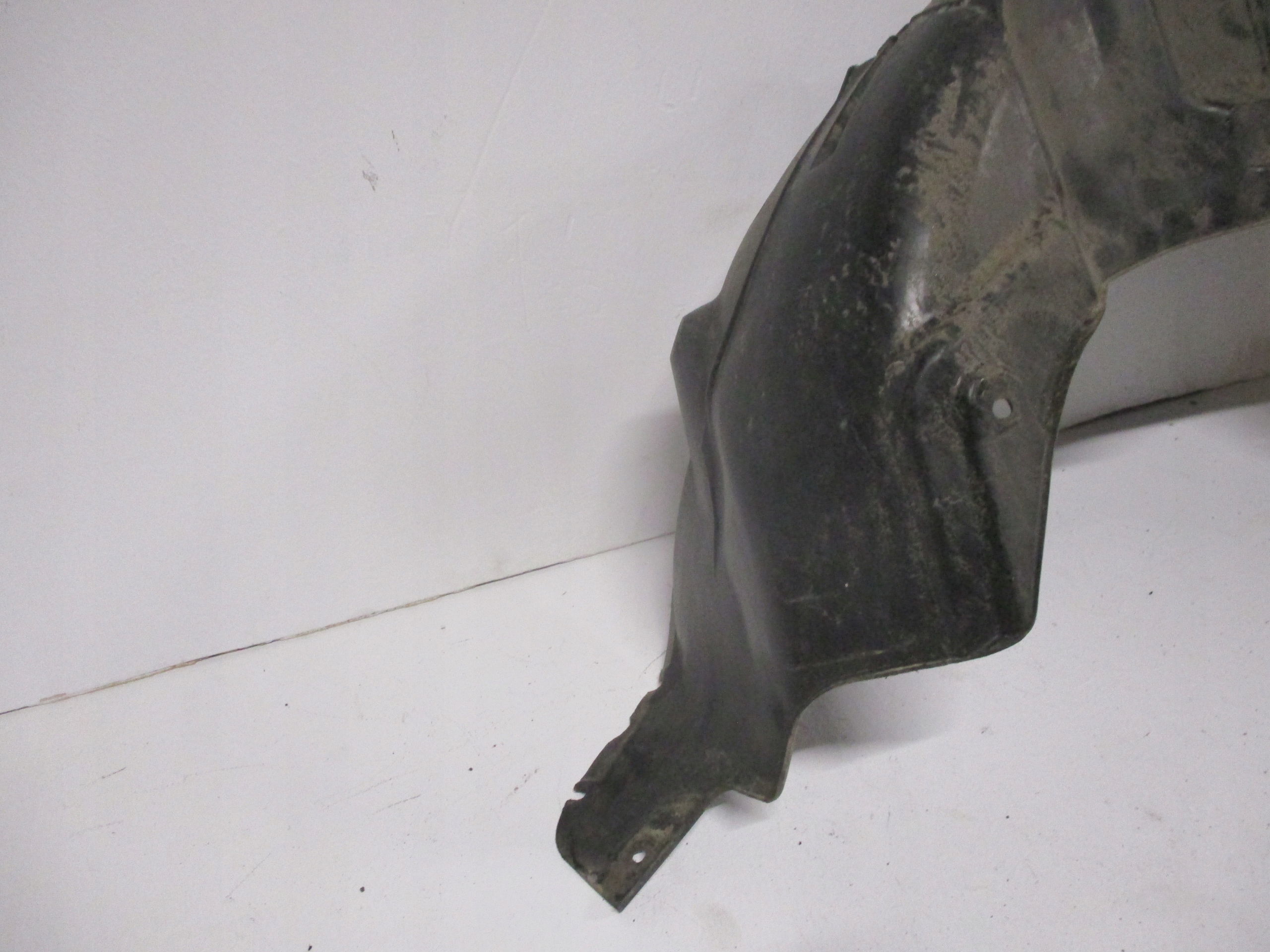mudguard left rear part rear. SUBARU FORESTER III 59122SC010