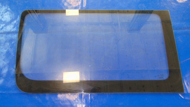 window side left MERCEDES SPRINTER 906 06-18R
