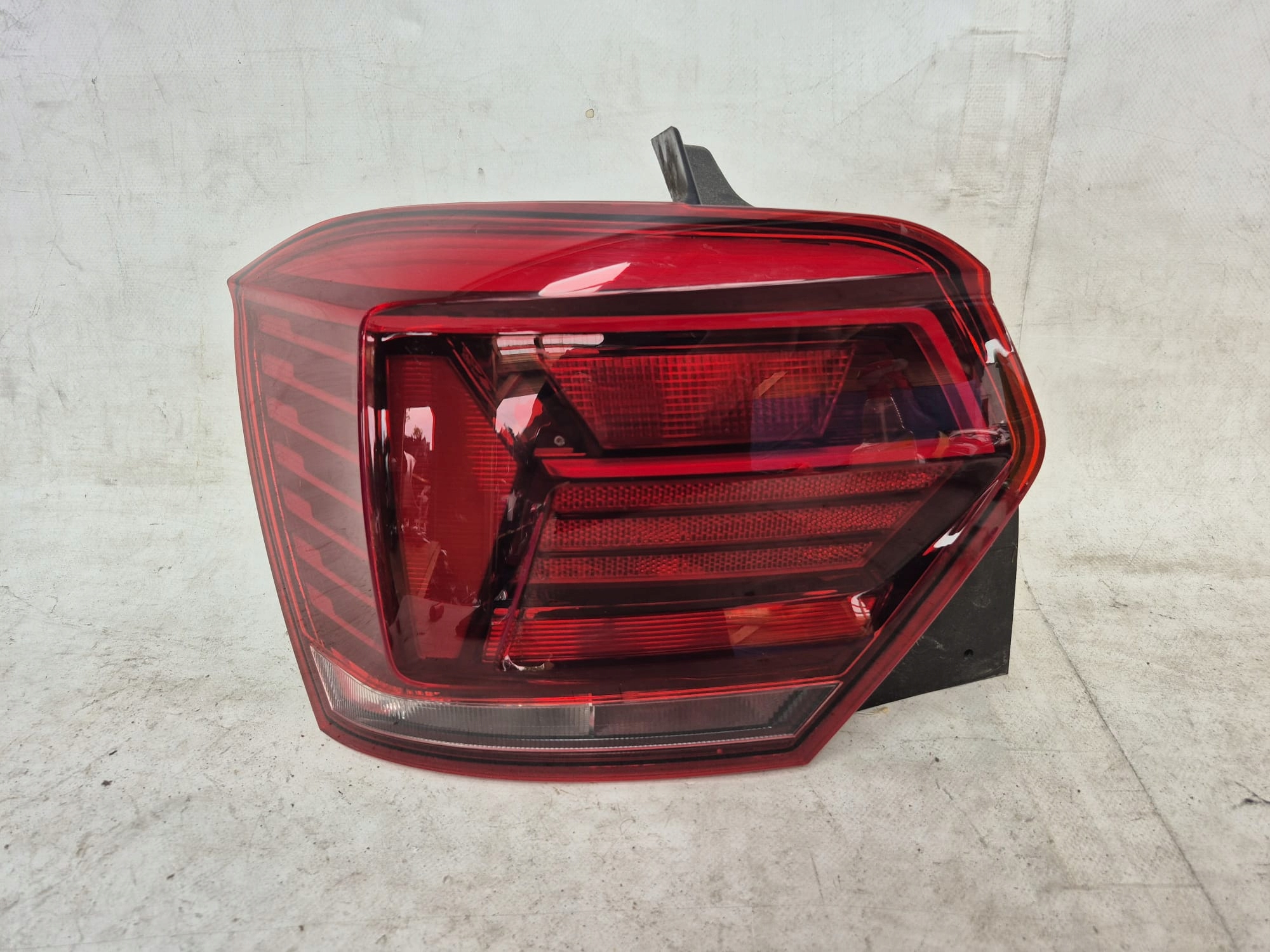 VW POLO VI 6 2G 17- light left rear part rear LED 2G0945095B