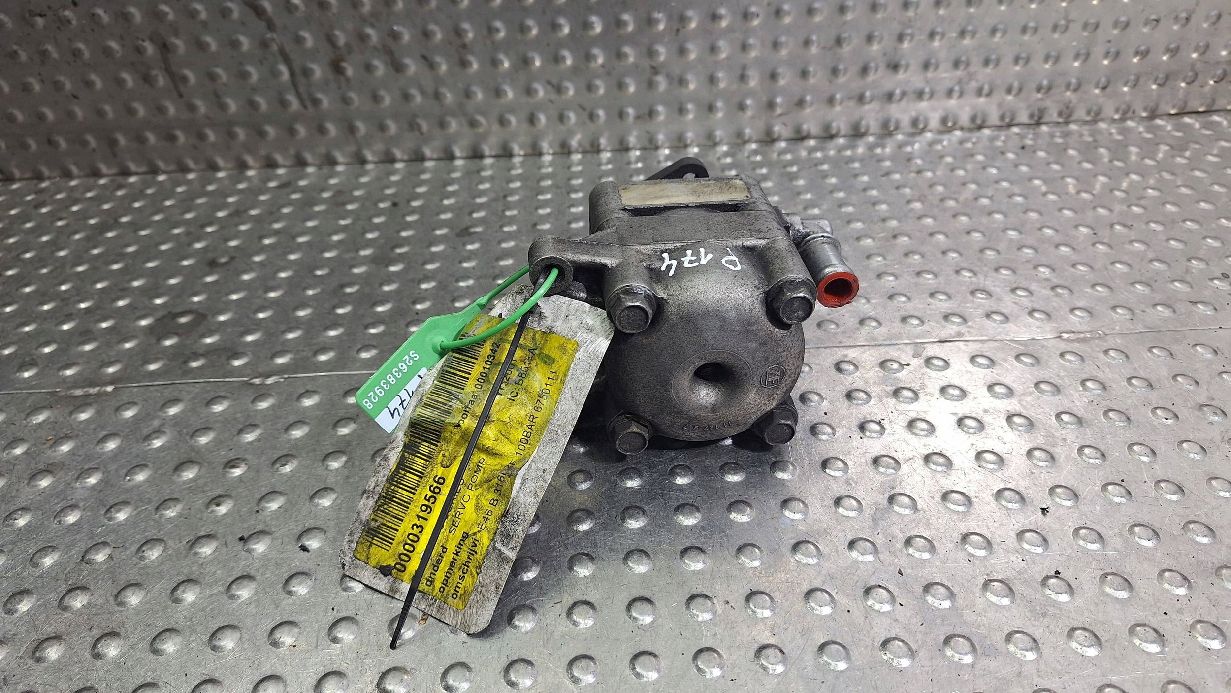 servo pump 6750111B 7613955116 BMW E46 1.6 B