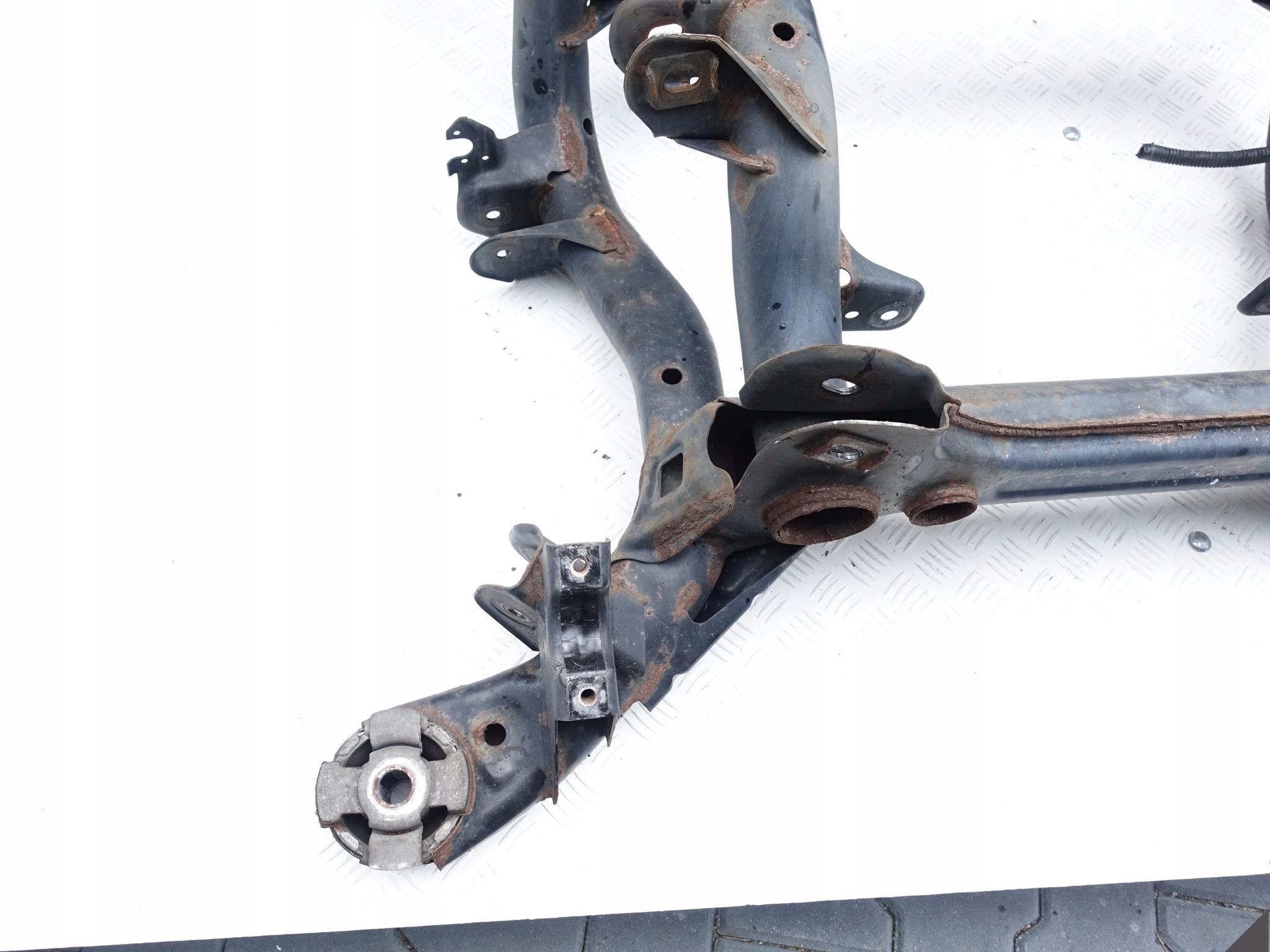 PORSCHE CAYENNE 7P 10- subframe axle beam axle beam rear part