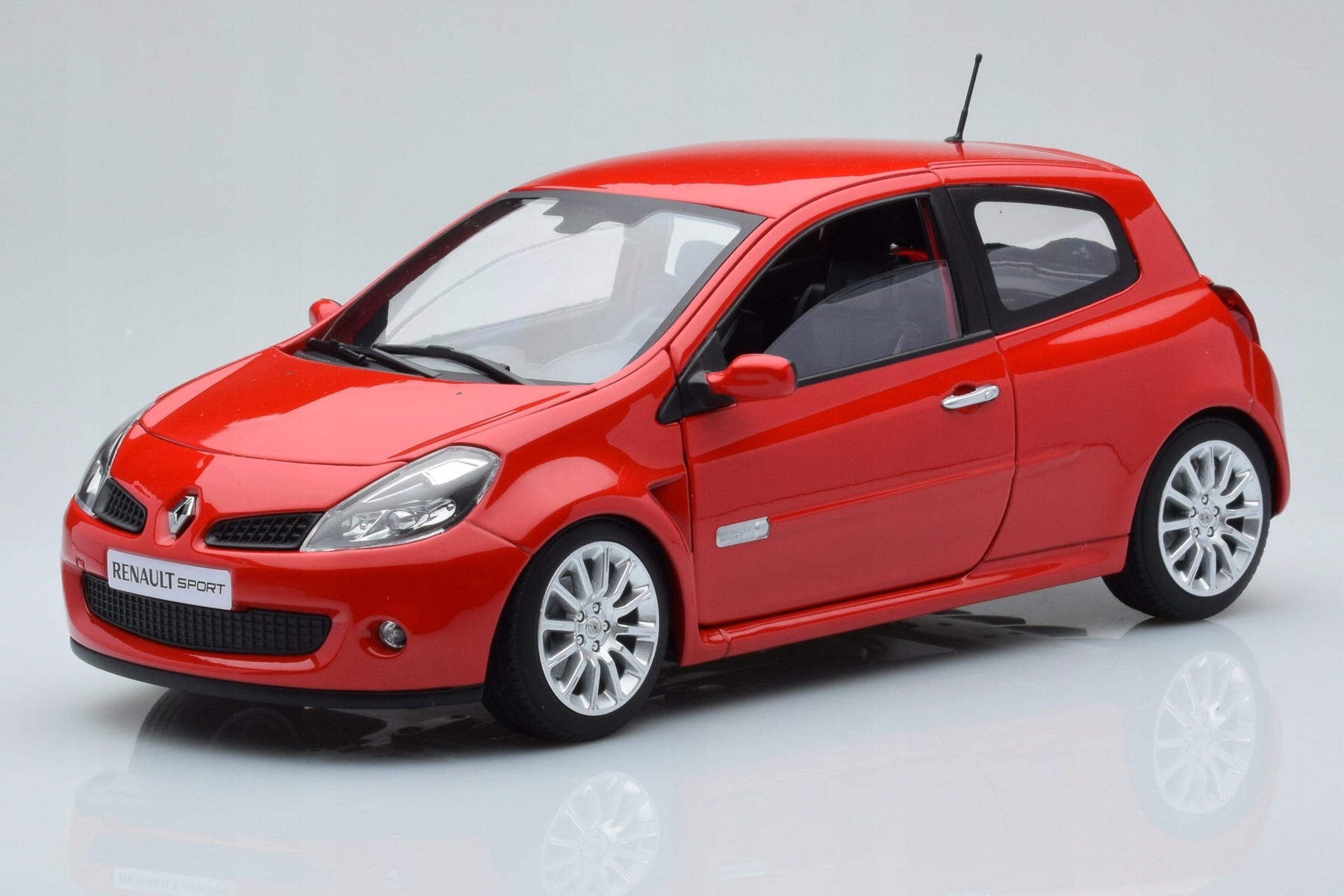 Renault Clio Rs Toro Red Norev 1/18