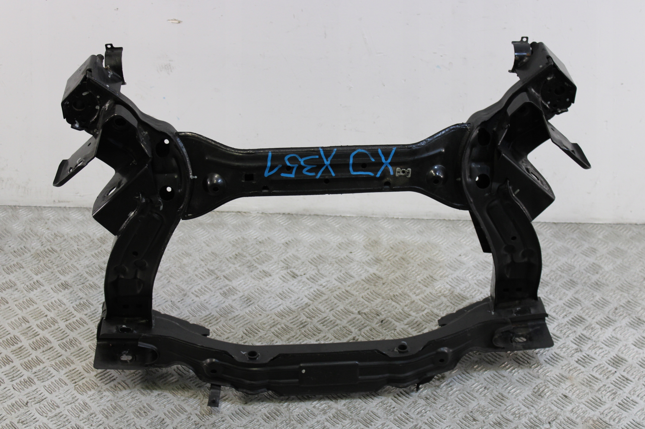 axle beam subframe axle beam JAGUAR XJ X351 VIII
