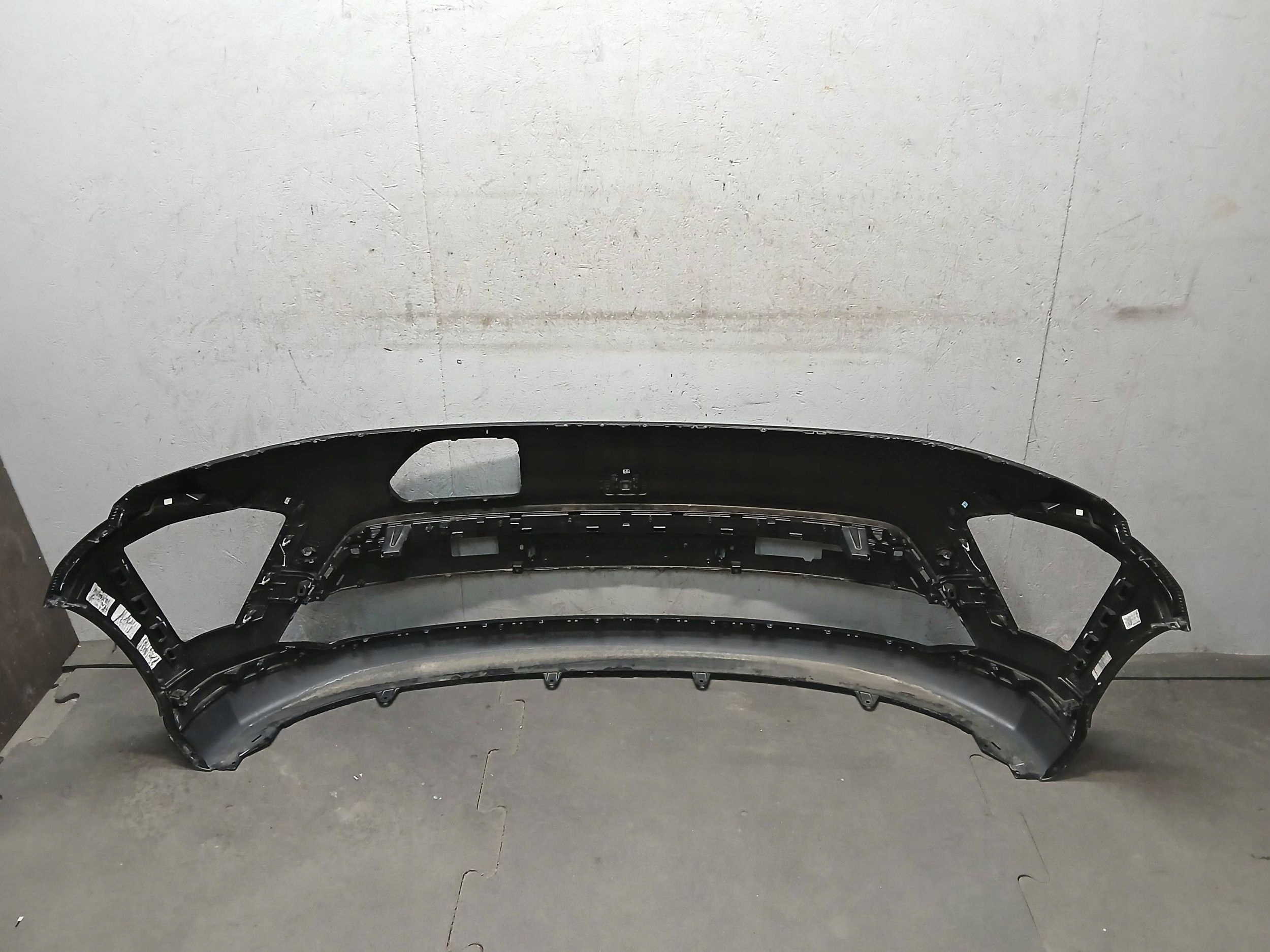 bumper front HYUNDAI KONA II 2 EV ELECTRIC