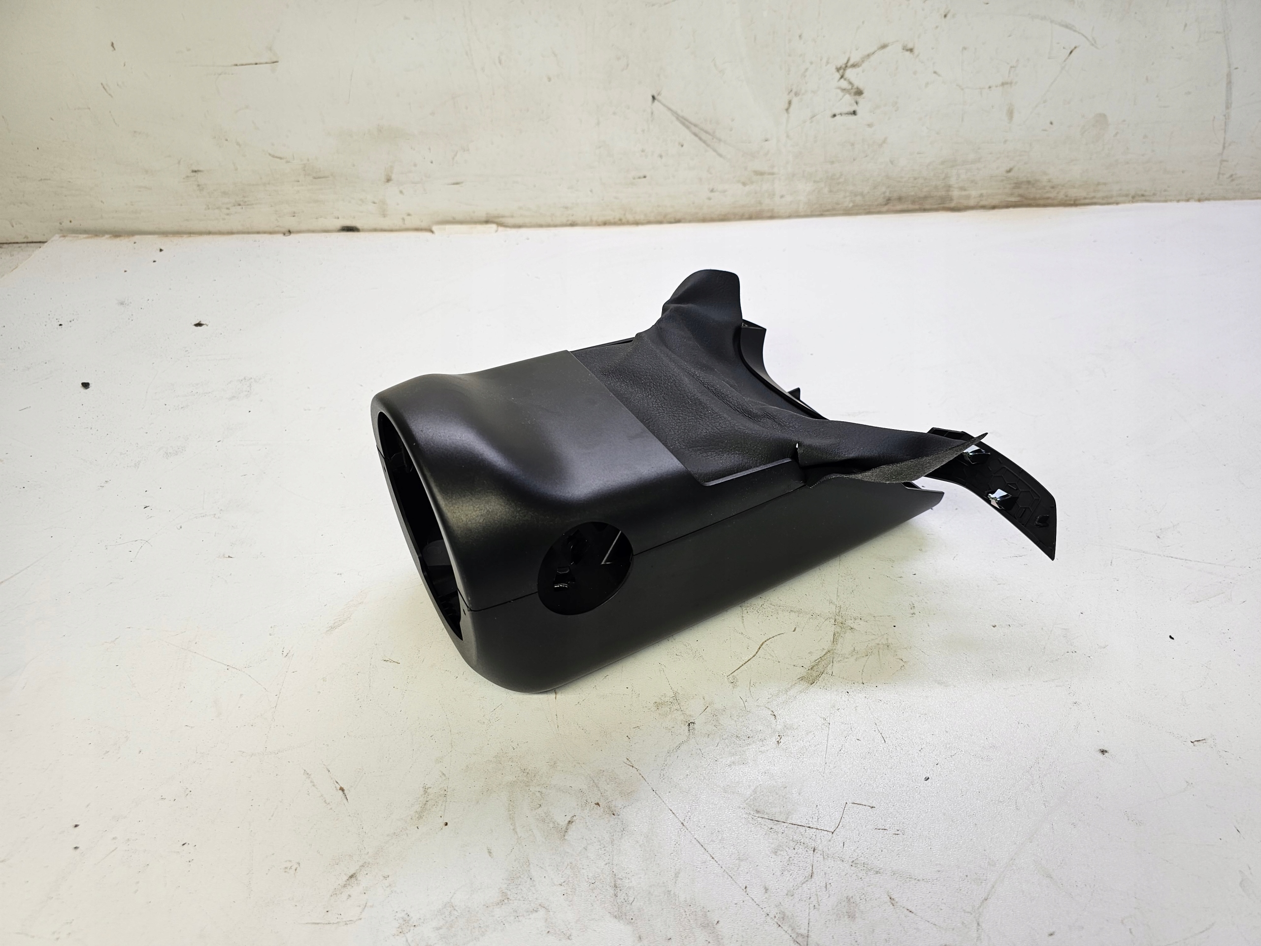kryt volantu volantu AUDI A6 C8 4K0953512
