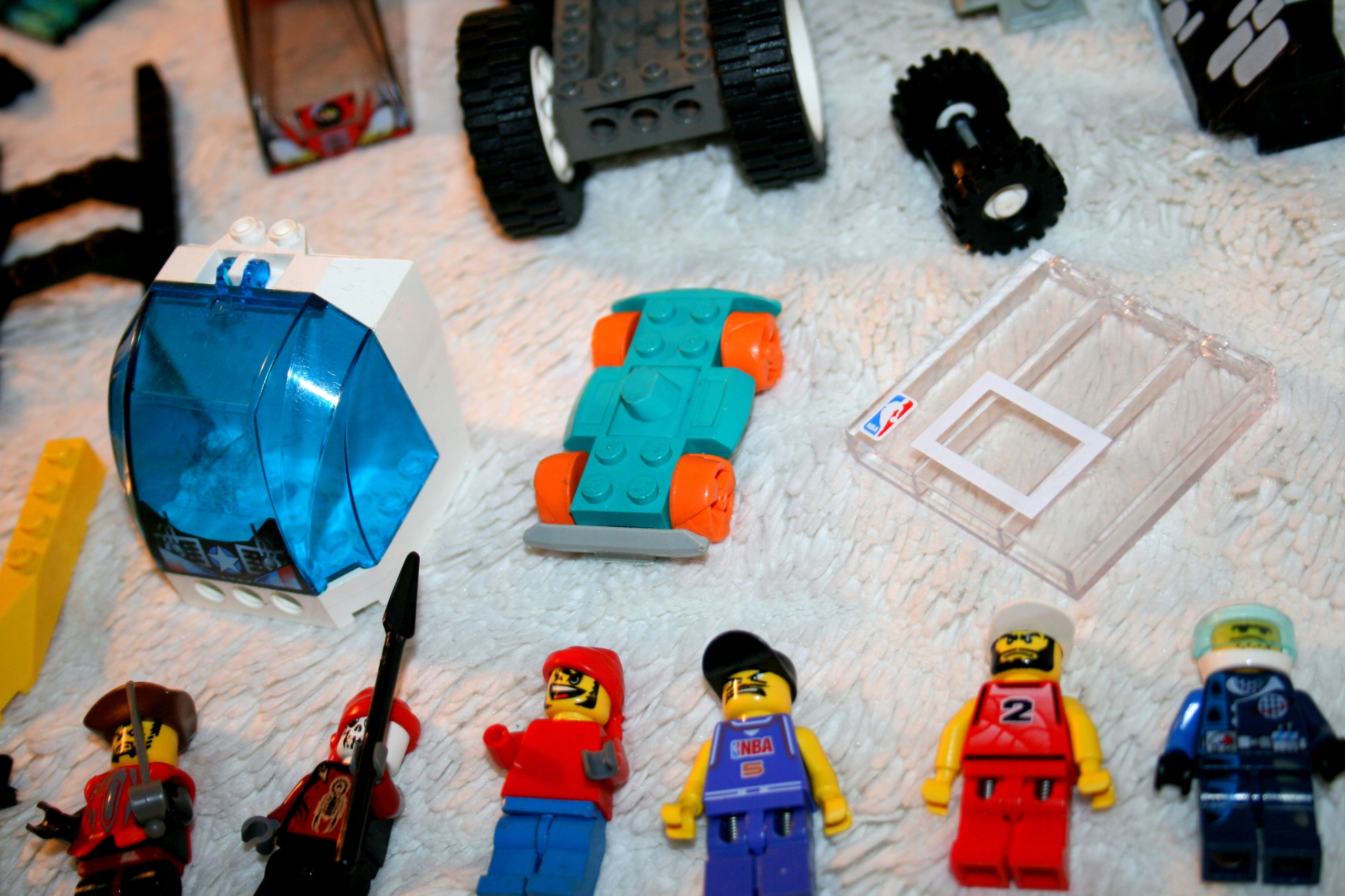 ORYGINALNE KLOCKI LEGO MEGA ZESTAW 1400 ELEMENTÓW Liczba elementów 21 szt.