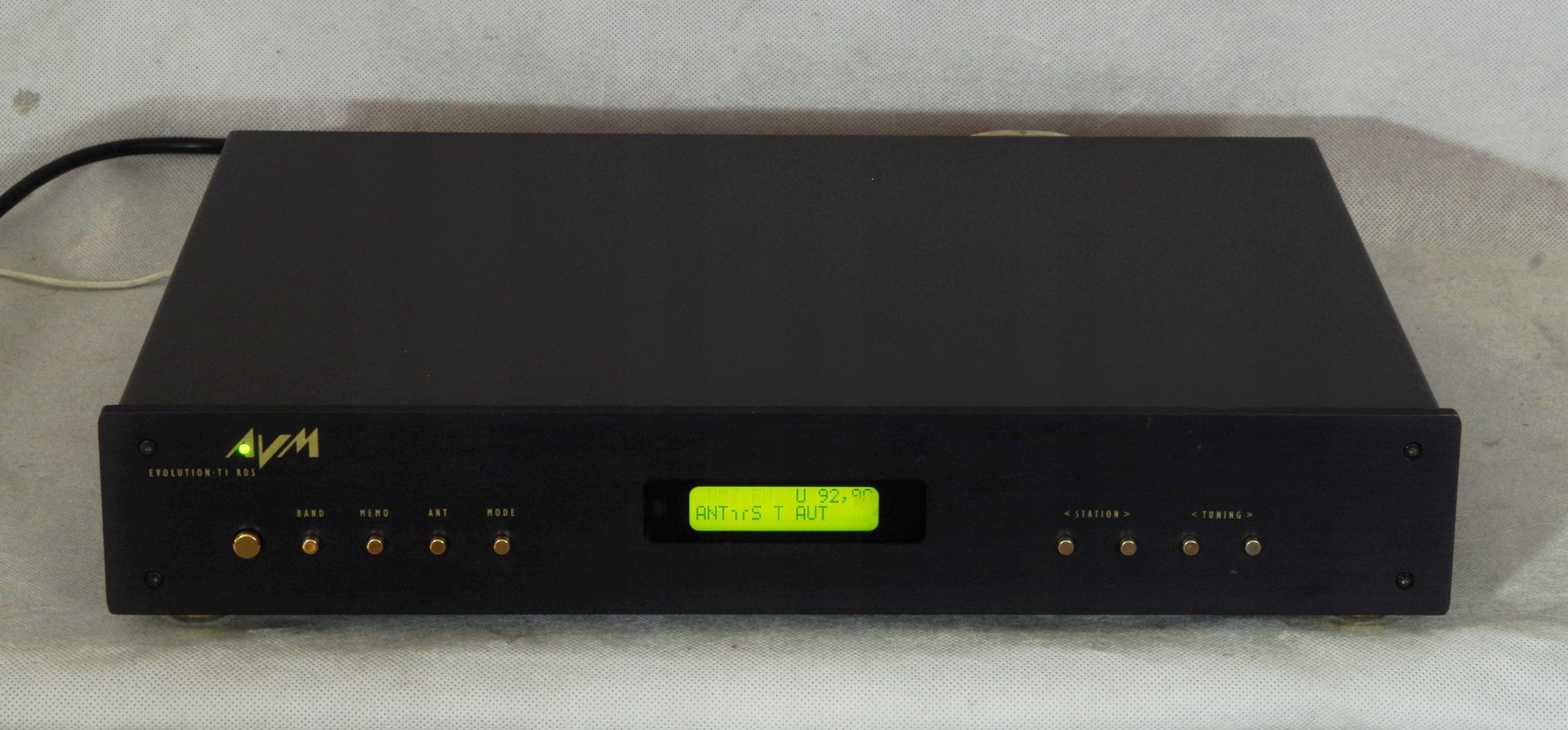 AVM Evolution-T1 RDS, dobry tuner cyfrowy, sprawny Kod producenta AVM Evolution-T1