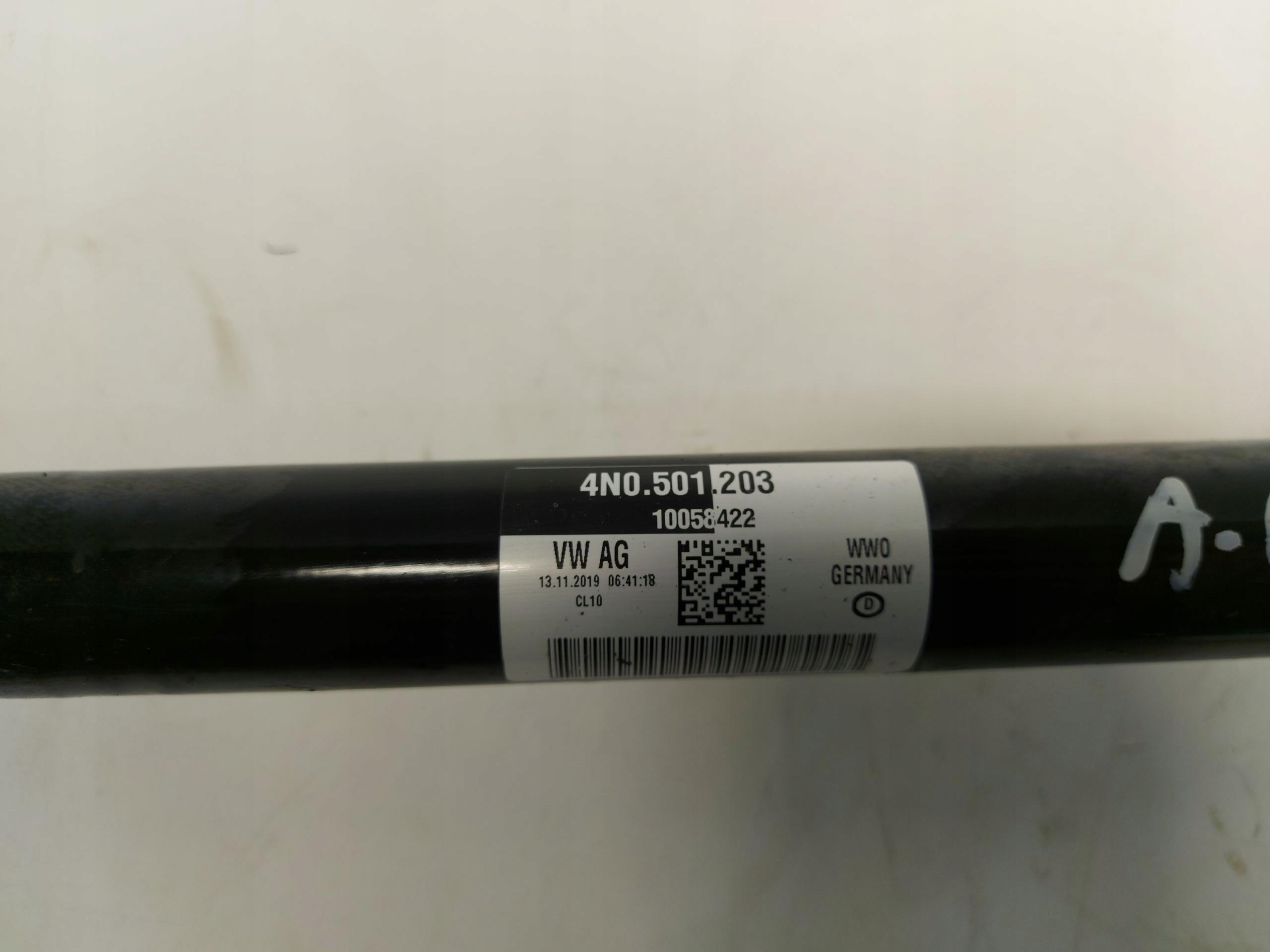 AUDI A6 C8 4K9 Allroad Kombi 3.0TDI semi-axis rear part right