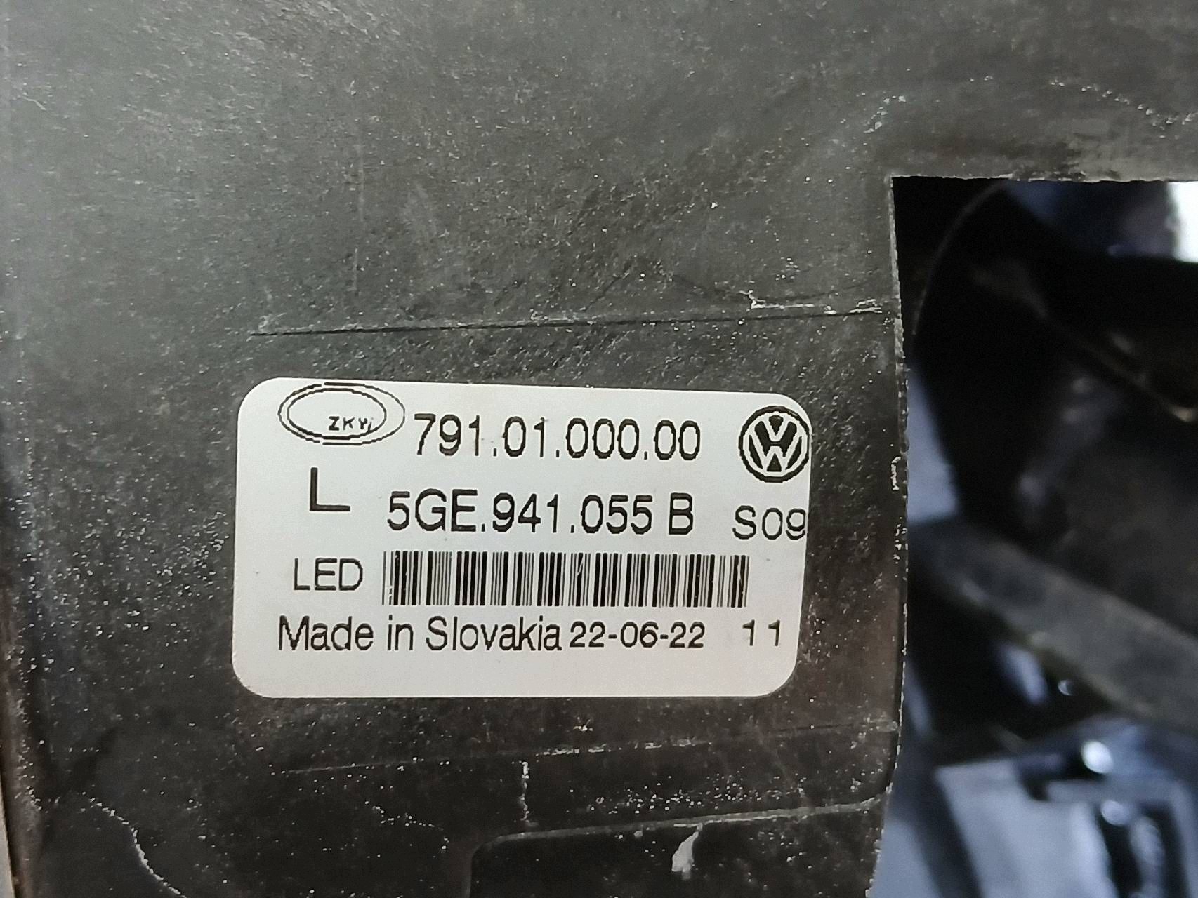 fog light front left VW GOLF VII 7 GTE 13-17 LED 5GE941055B