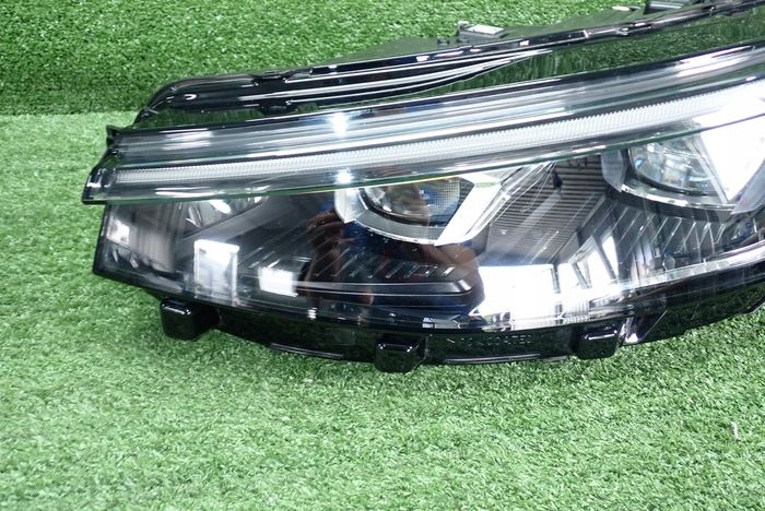 VW PASSAT B9 IQ LIGHT FULL LED reflektor left light left 3J1941035