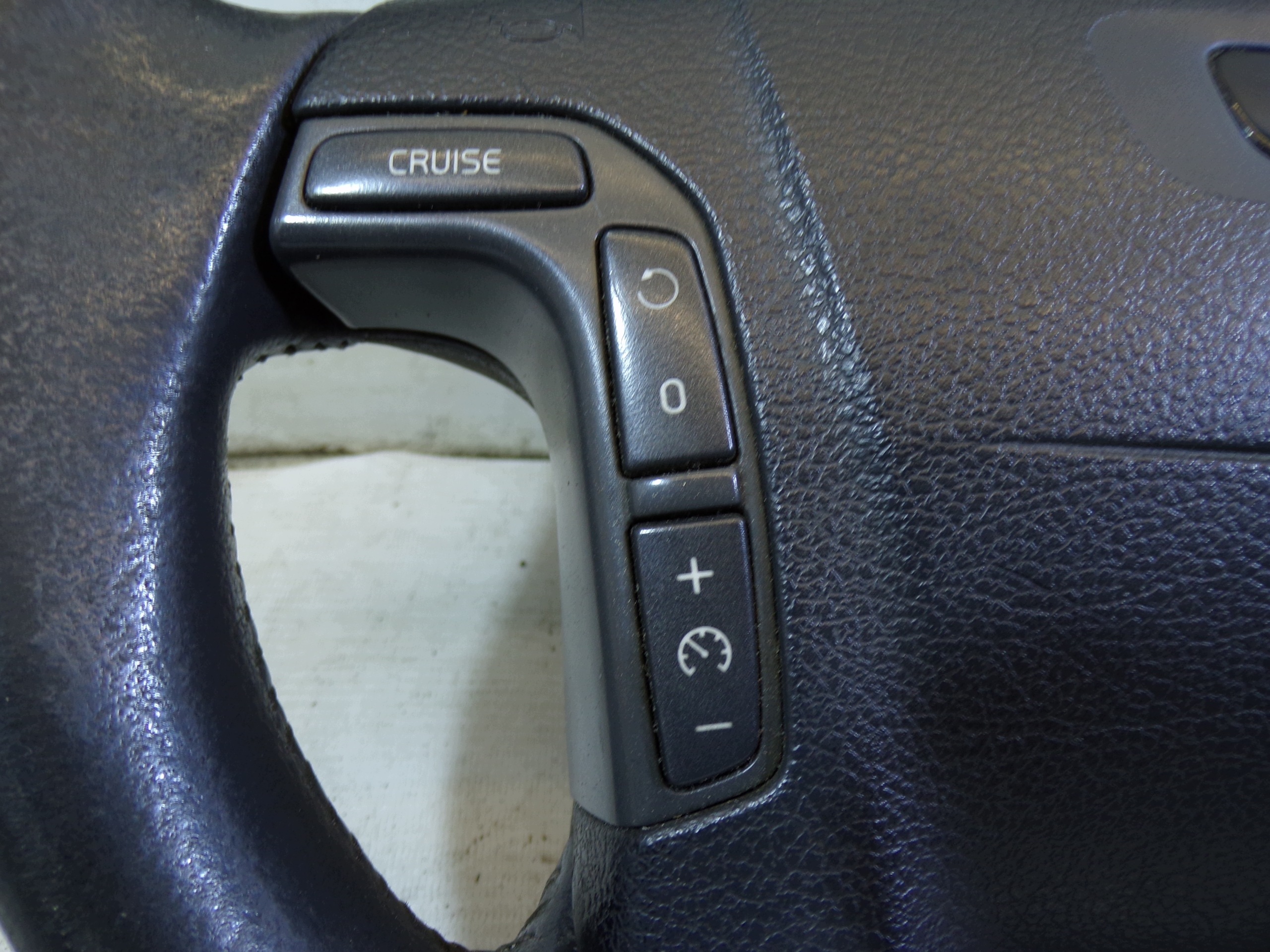 lenkrad Z Airbag VOLVO V70 2 II MULTIFUNKCJA Leder