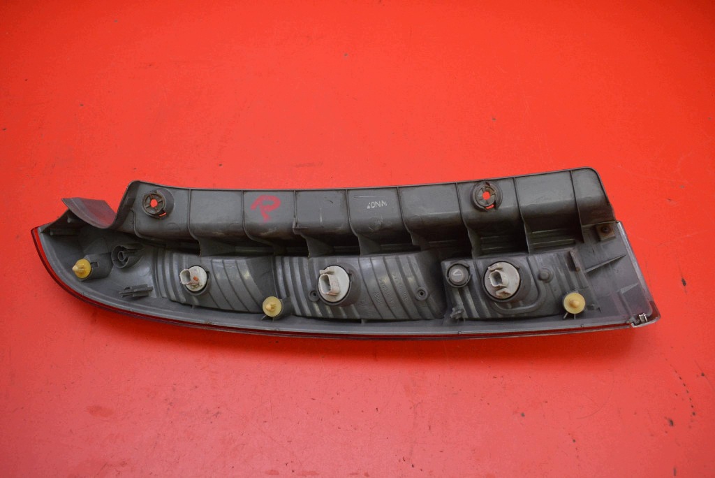 light right rear part rear P1483R HONDA STREAM 1 and 00-03