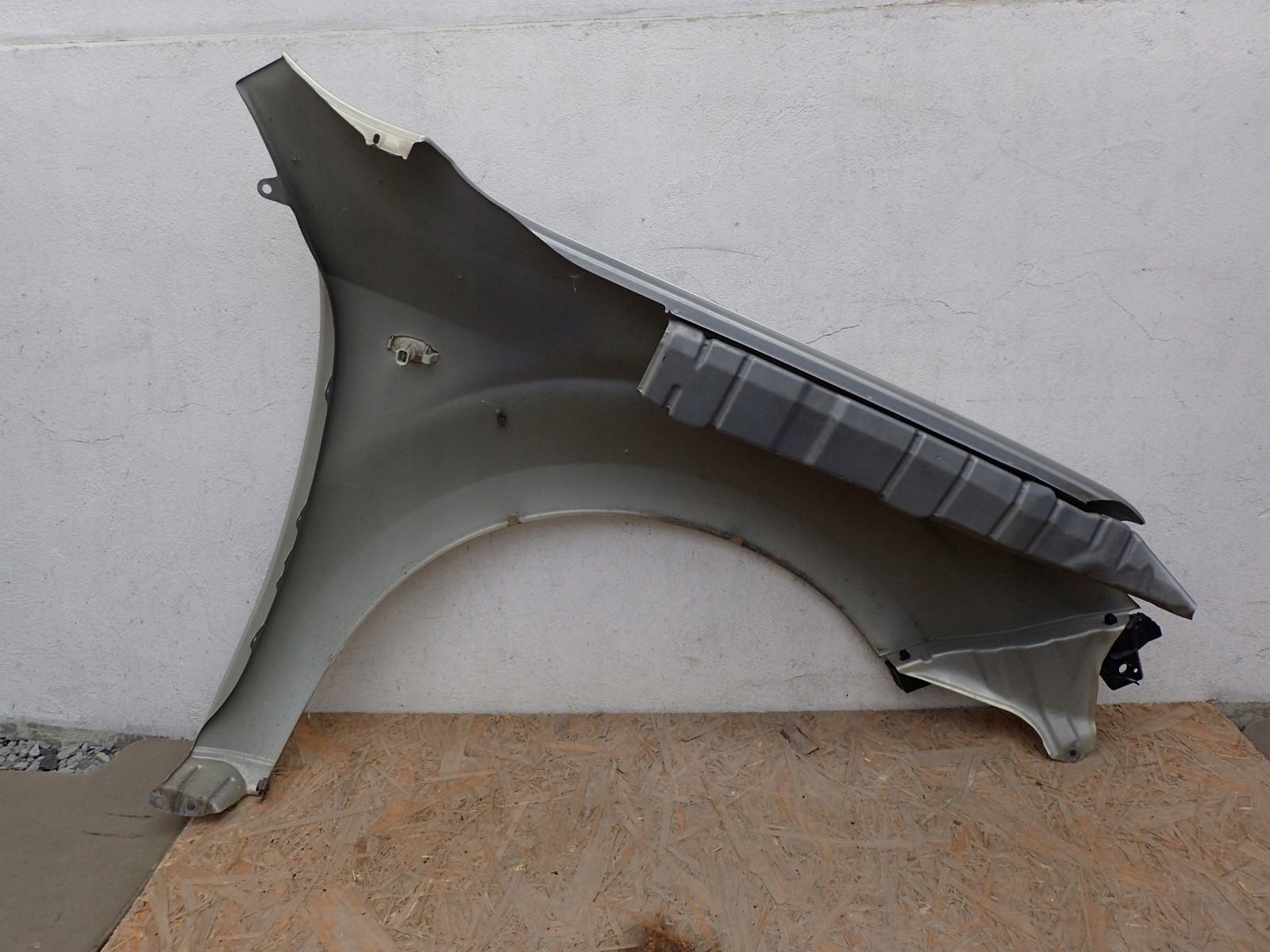 fender left front front SUBARU FORESTER 3 III
