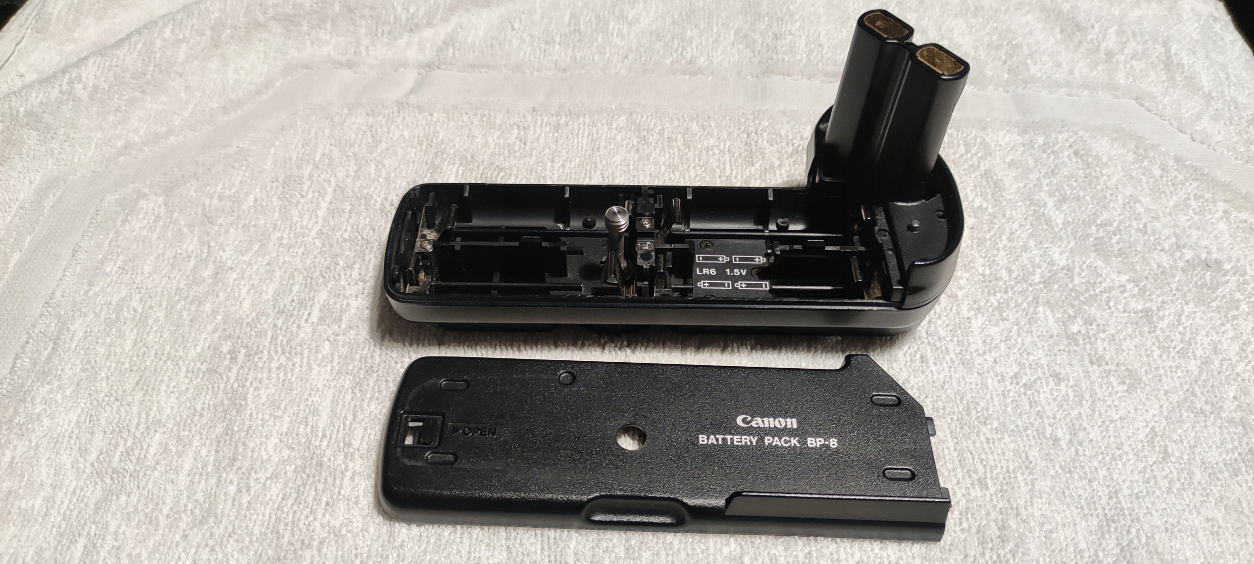 Battery Pack Grip CANON BP-8 BP8 do EOS 500 500N 3000 5000 Rebel G G2 X XS