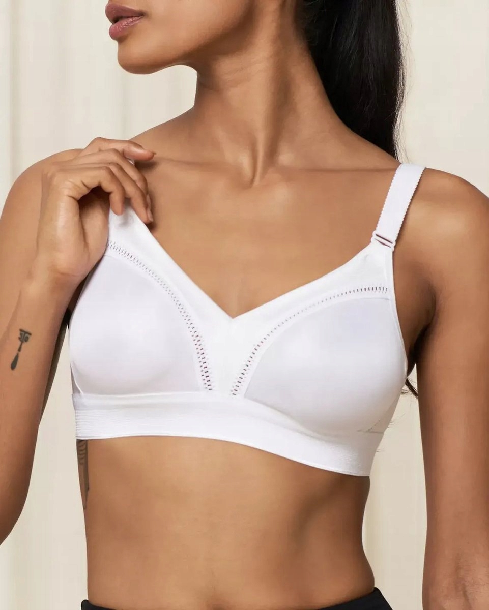 R26 Triumph sportovní podprsenka Triaction Workout N bílá velikost 75E