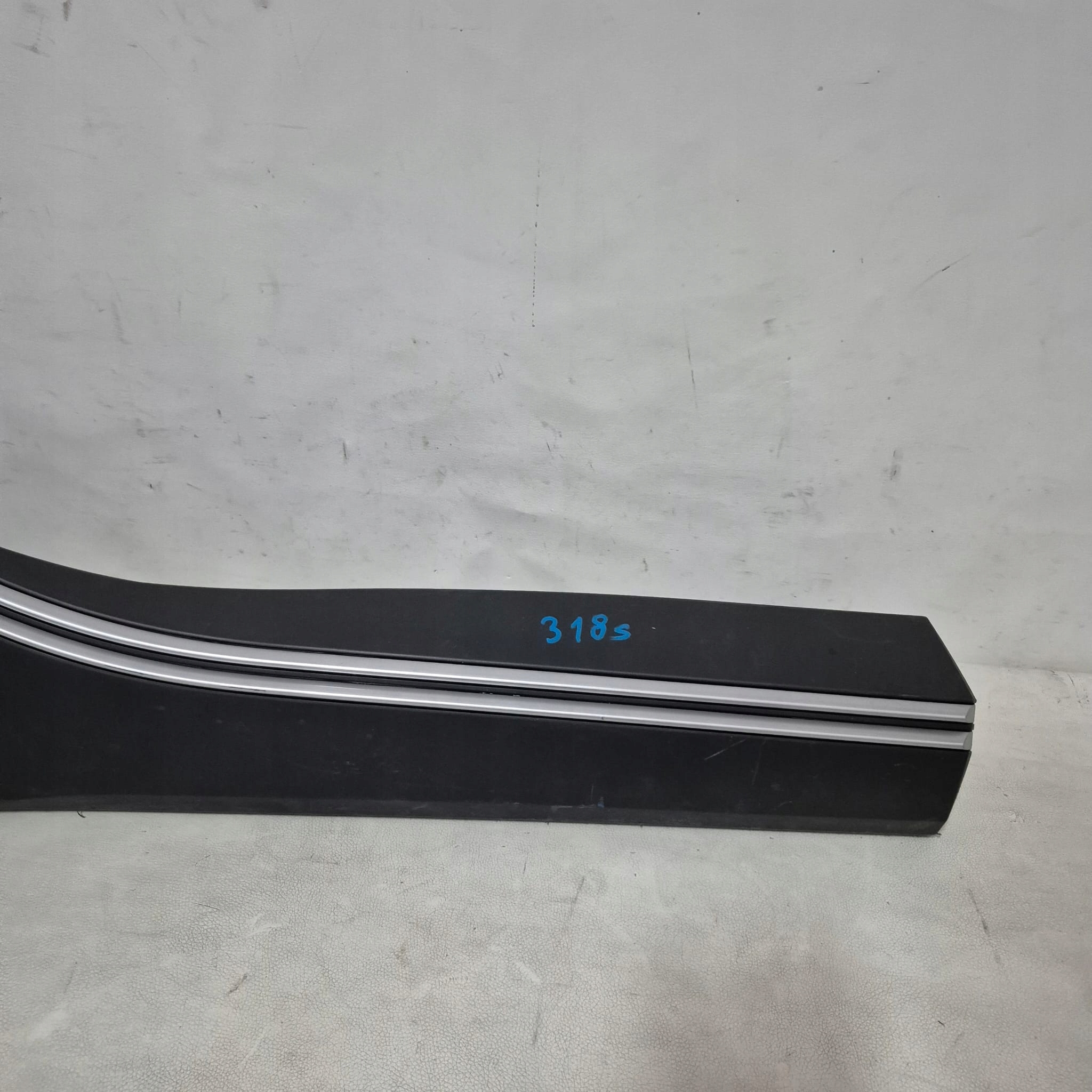 KIA EV6 -> moulding cap door right rear part rear 87734-CV000