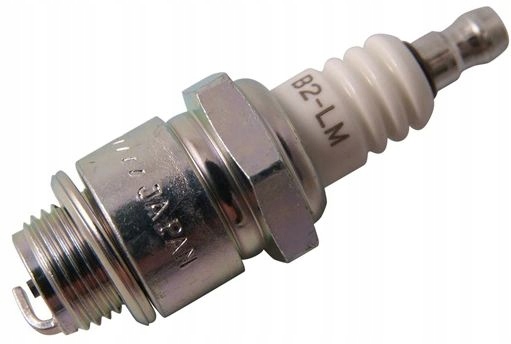 Świeca zapłonowa do kosiarek + Nasadka NGK LB01EH Marka NGK