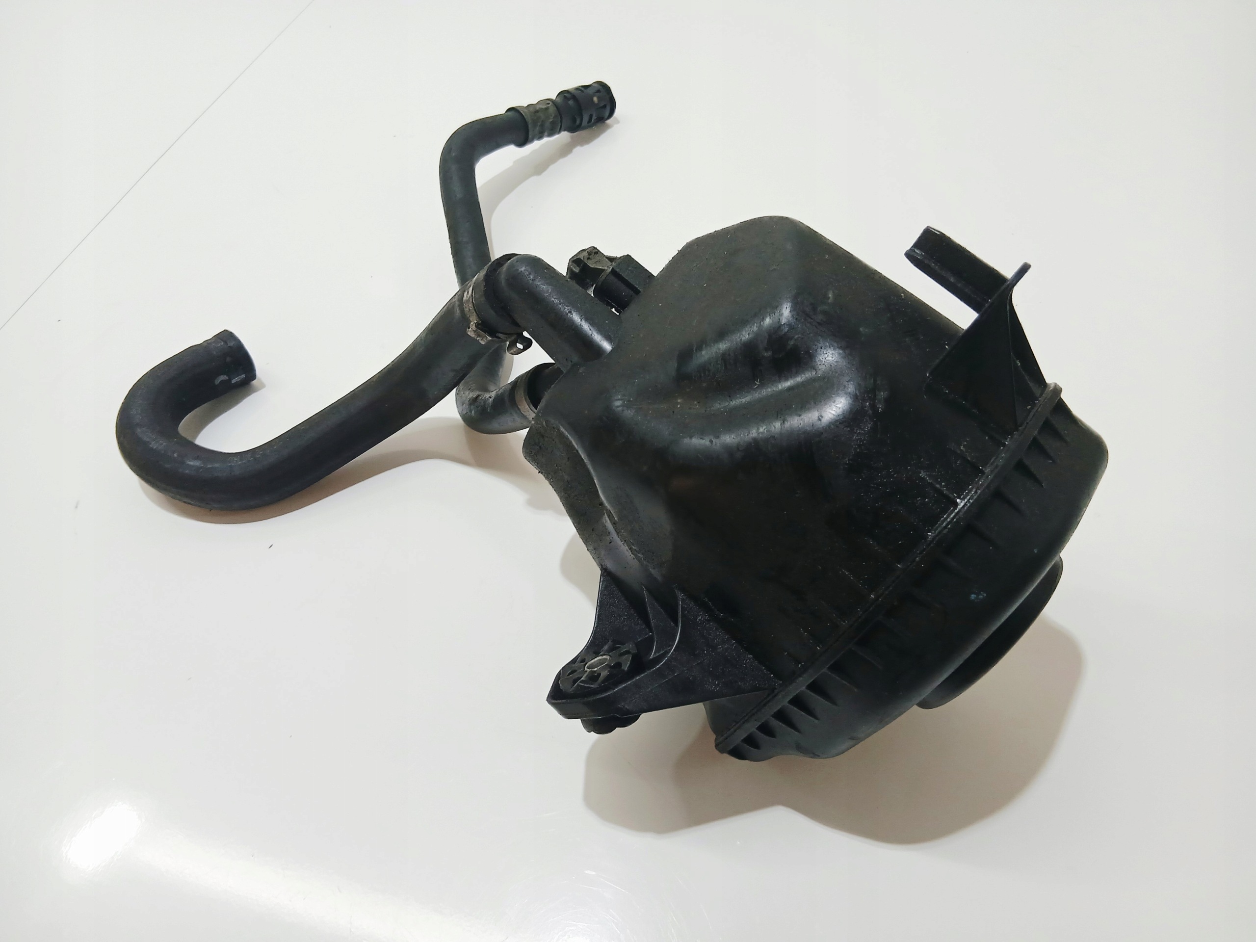 servoölbehälter BMW F11 N57 6782941
