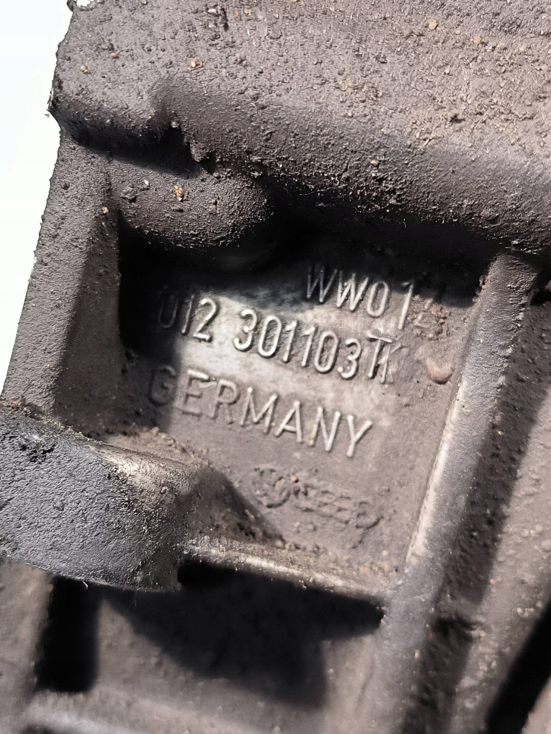 Getriebe DUK 1.9 TDI VOLKSWAGEN PASSAT B5