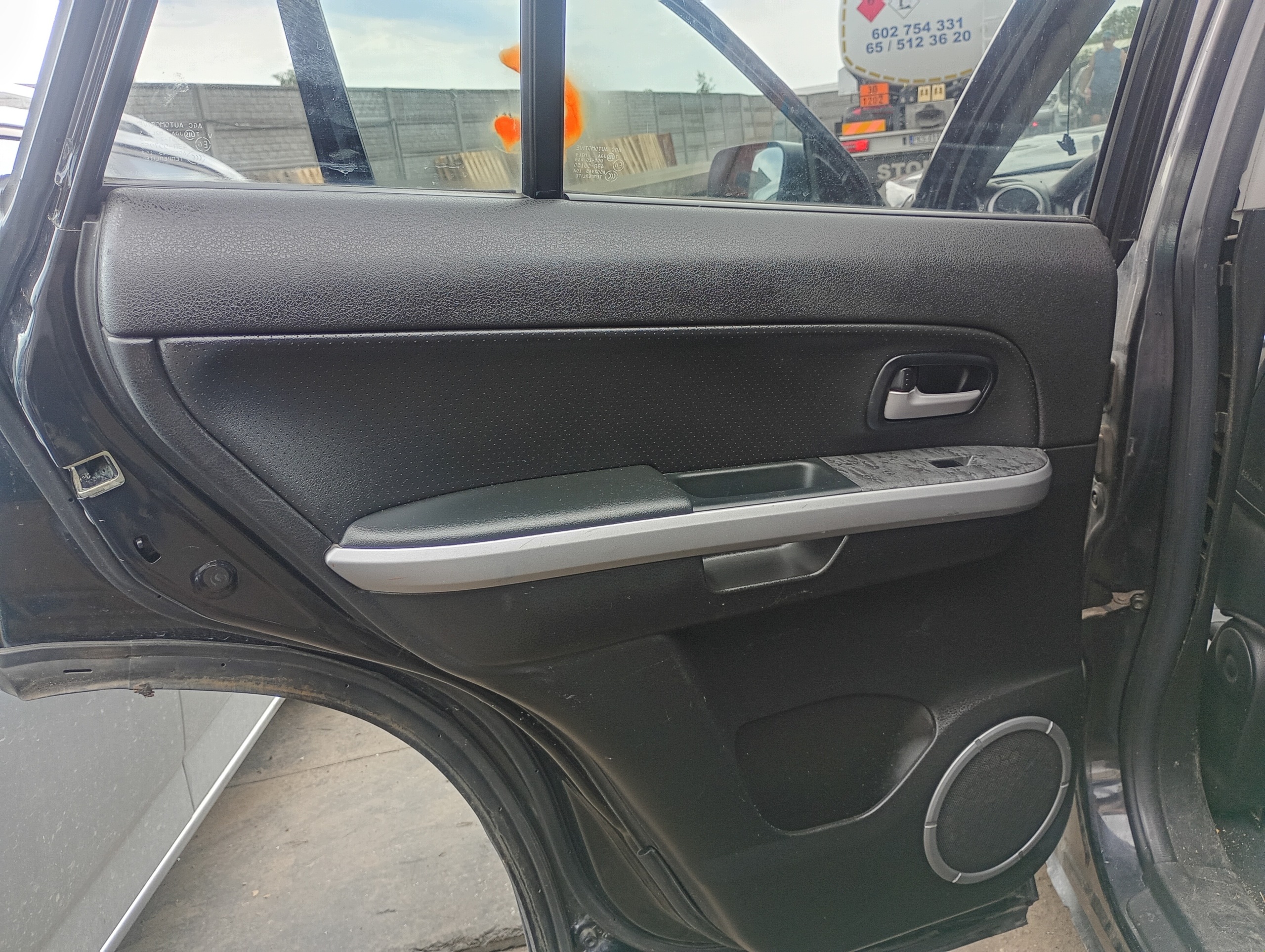 upholstery side left rear part Suzuki Grand Vitara 2 II 05-15