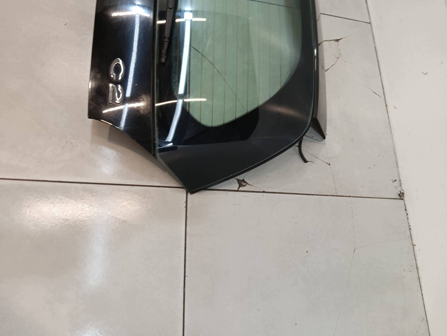 boot door window black Citroen C2 and (2003-2009)