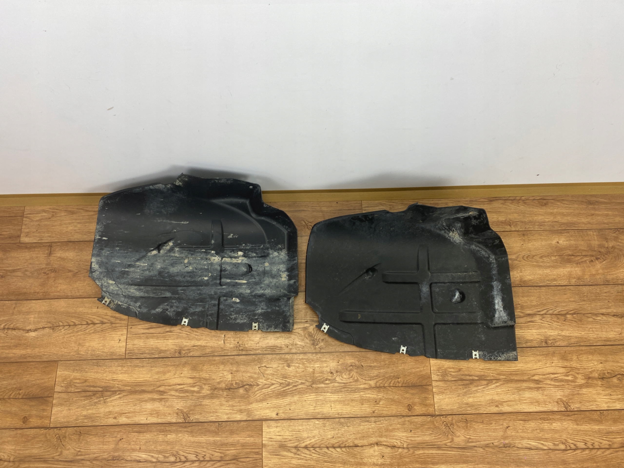mudguard rear. right Dodge Ram 1500 2019+ USA