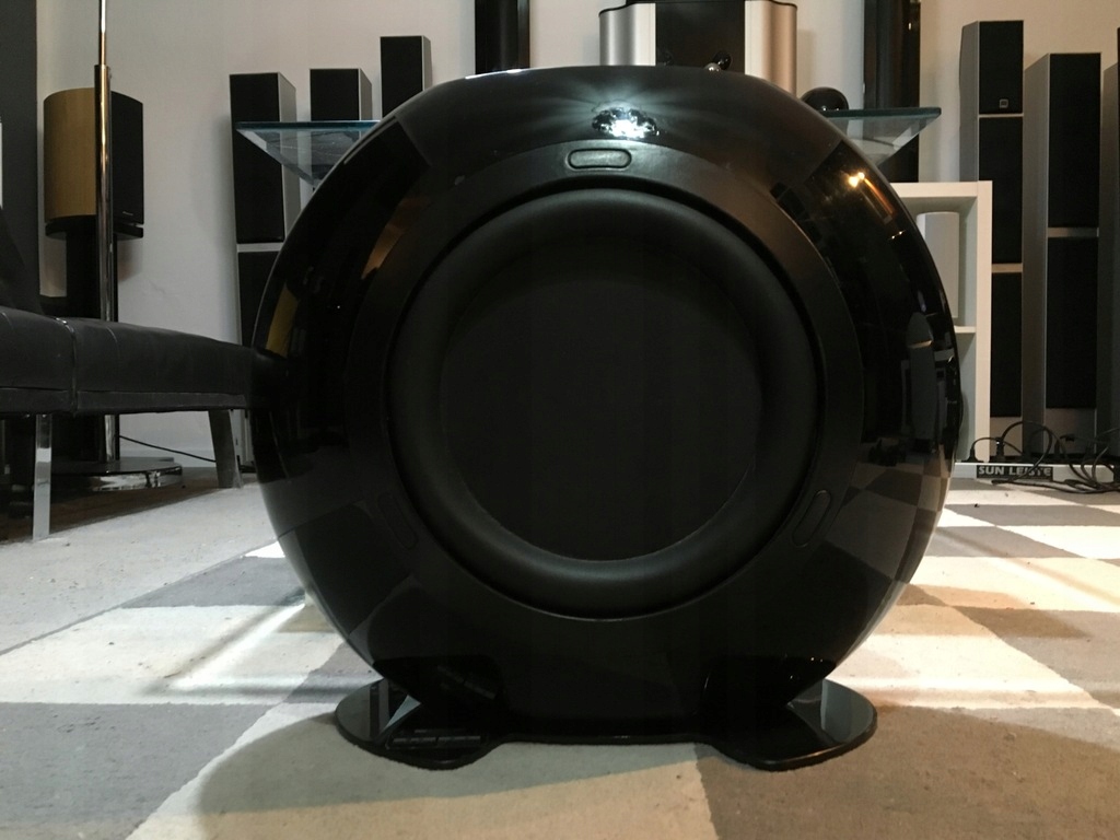 Hi-End Subwoofer KEF HTB2 Black Piano 250W Okazja Model HTB2