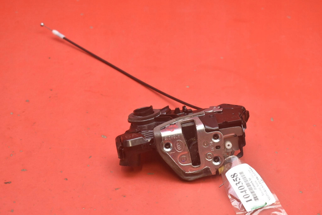 lock door left front front EU TOYOTA AURIS 2 II KOMBI LIFT 15-18